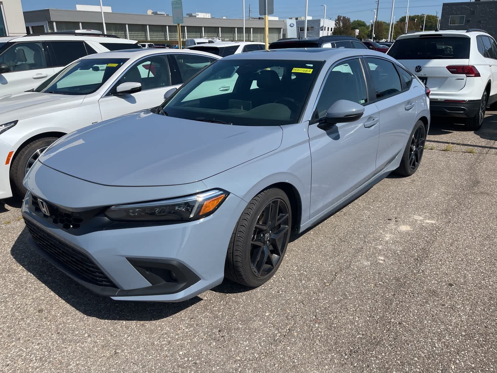 Thumbnail: 2023 Honda Civic - 1