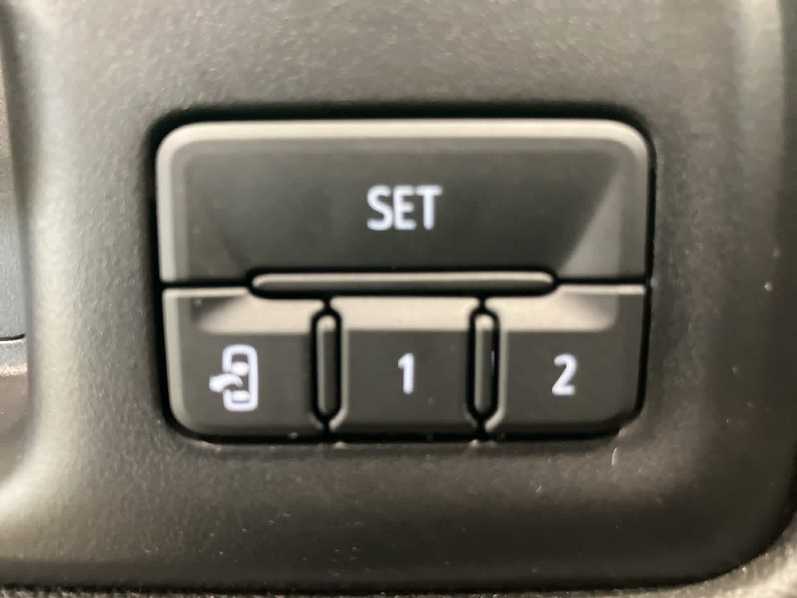 Thumbnail: 2019 Chevrolet Silverado 1500 - 14