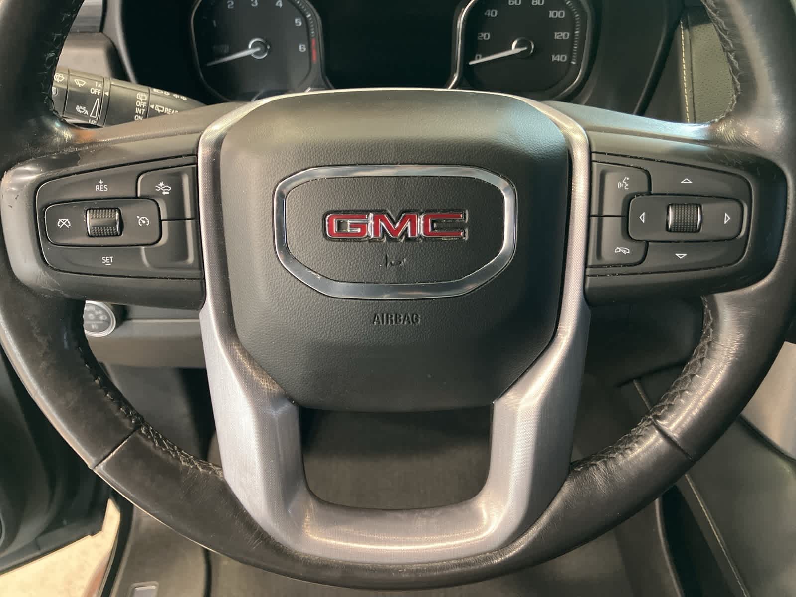 Thumbnail: 2021 GMC Yukon XL - 16