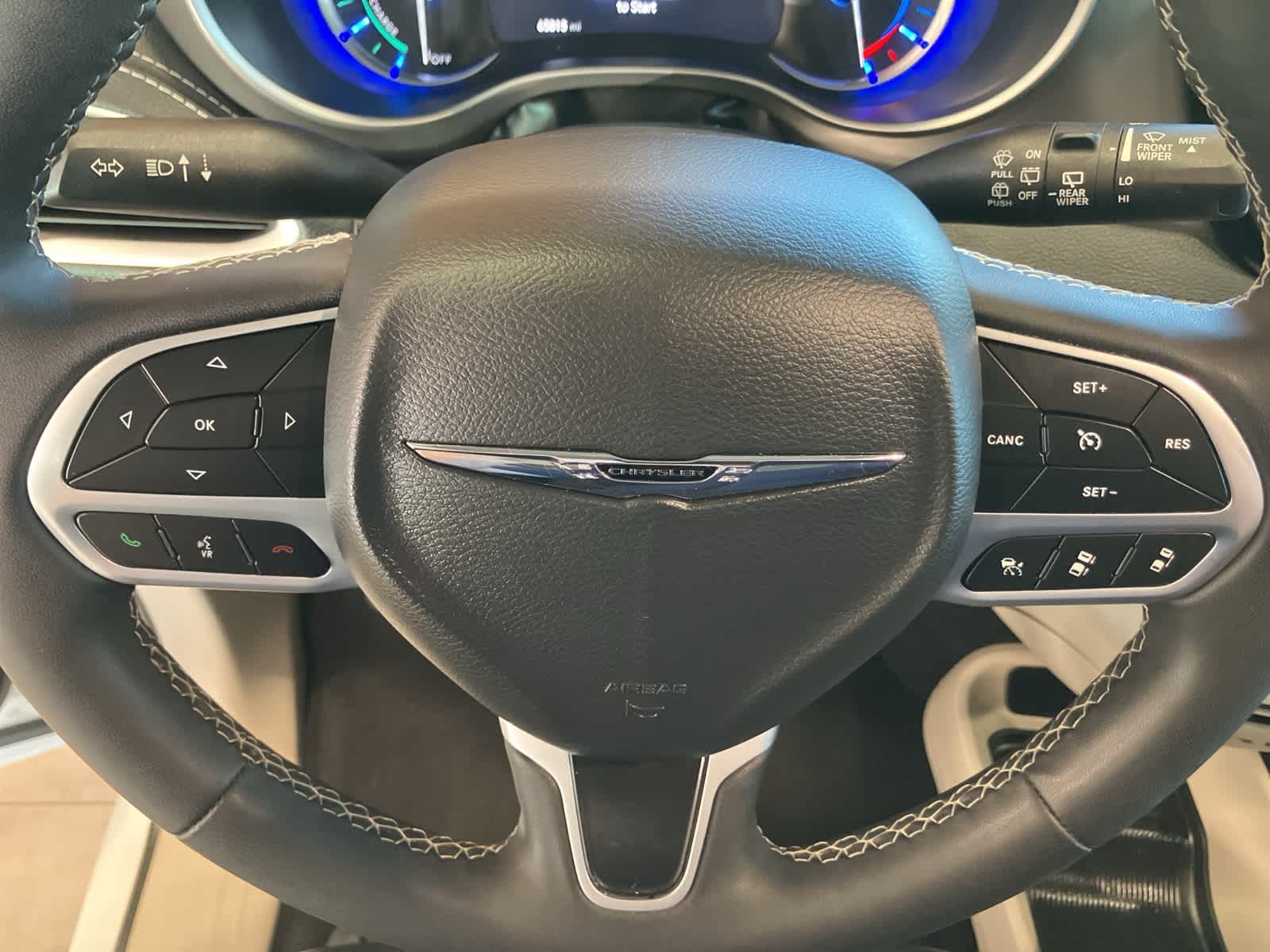 Thumbnail: 2022 Chrysler Pacifica - 16