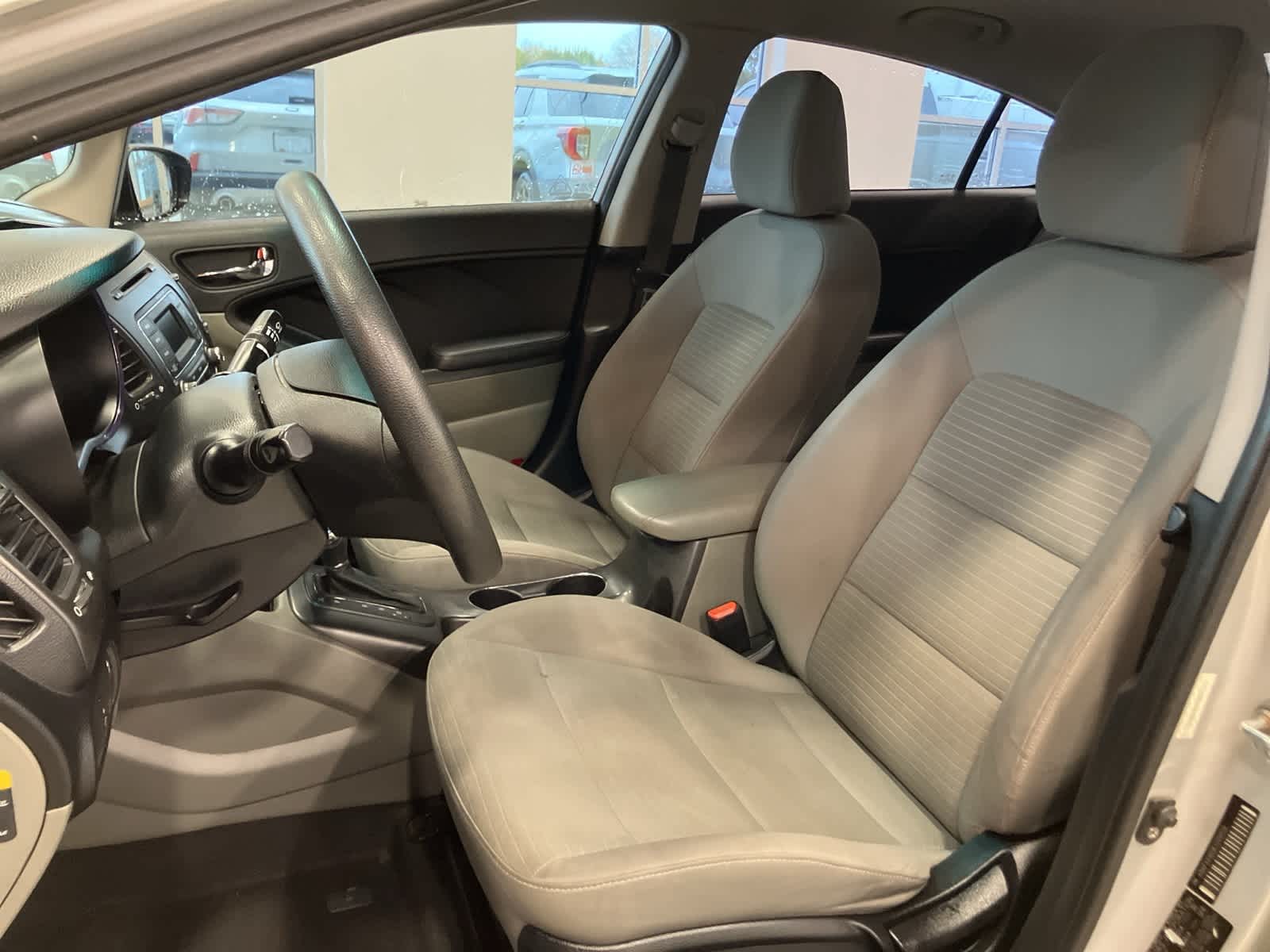 Thumbnail: 2014 Kia Forte - 10