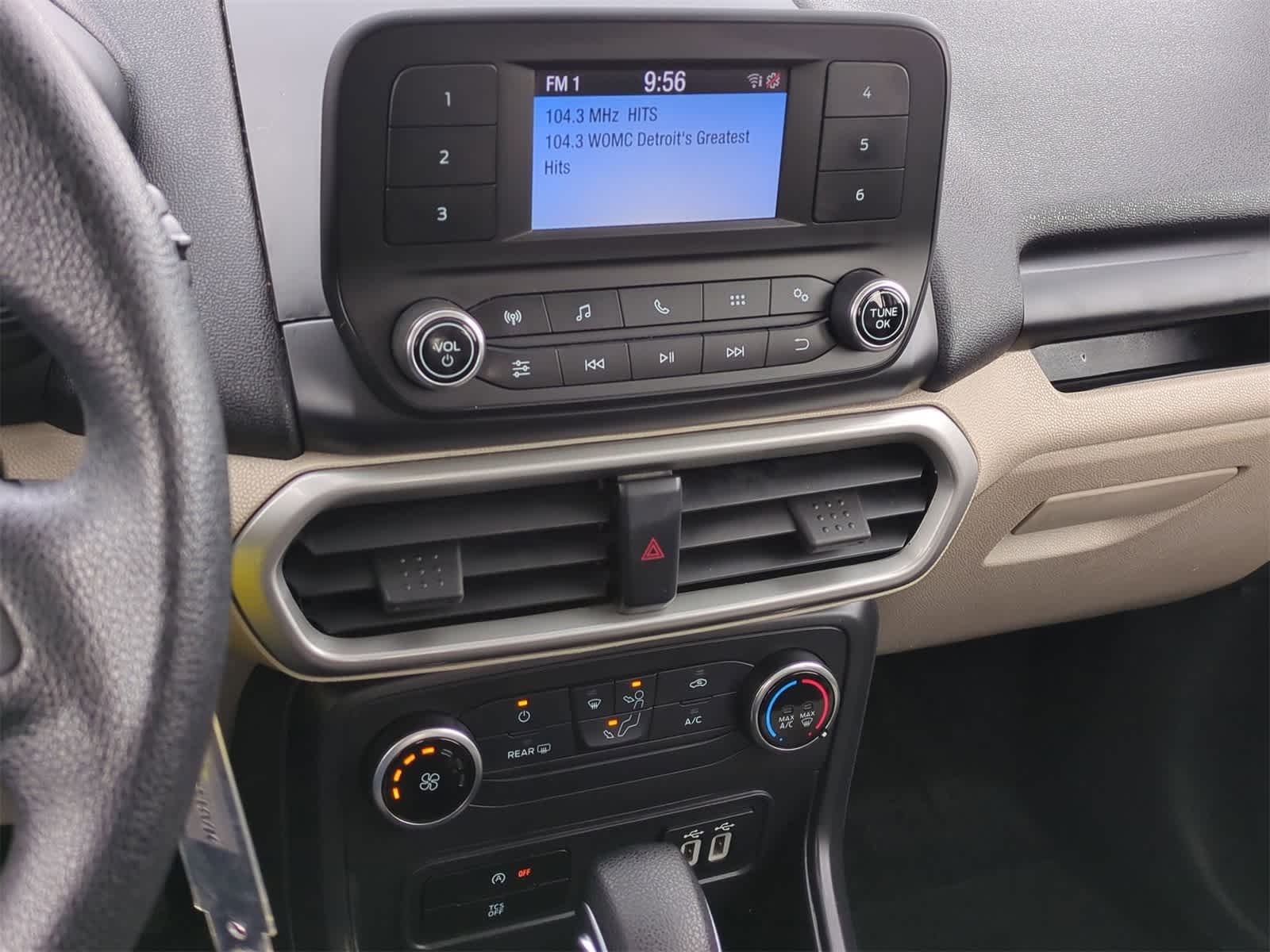 Thumbnail: 2018 Ford EcoSport - 27