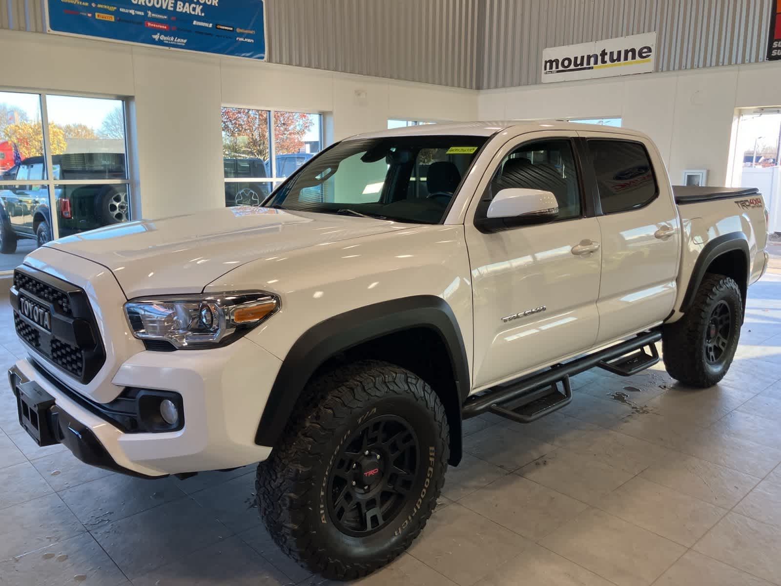 Thumbnail: 2021 Toyota Tacoma - 1
