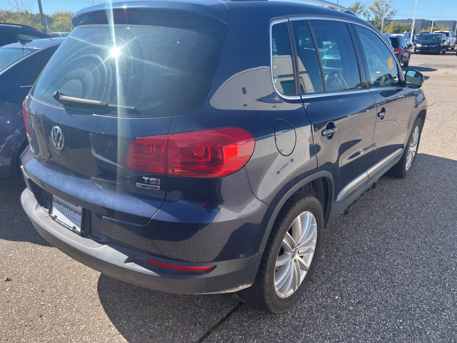 Thumbnail: 2016 Volkswagen Tiguan - 12