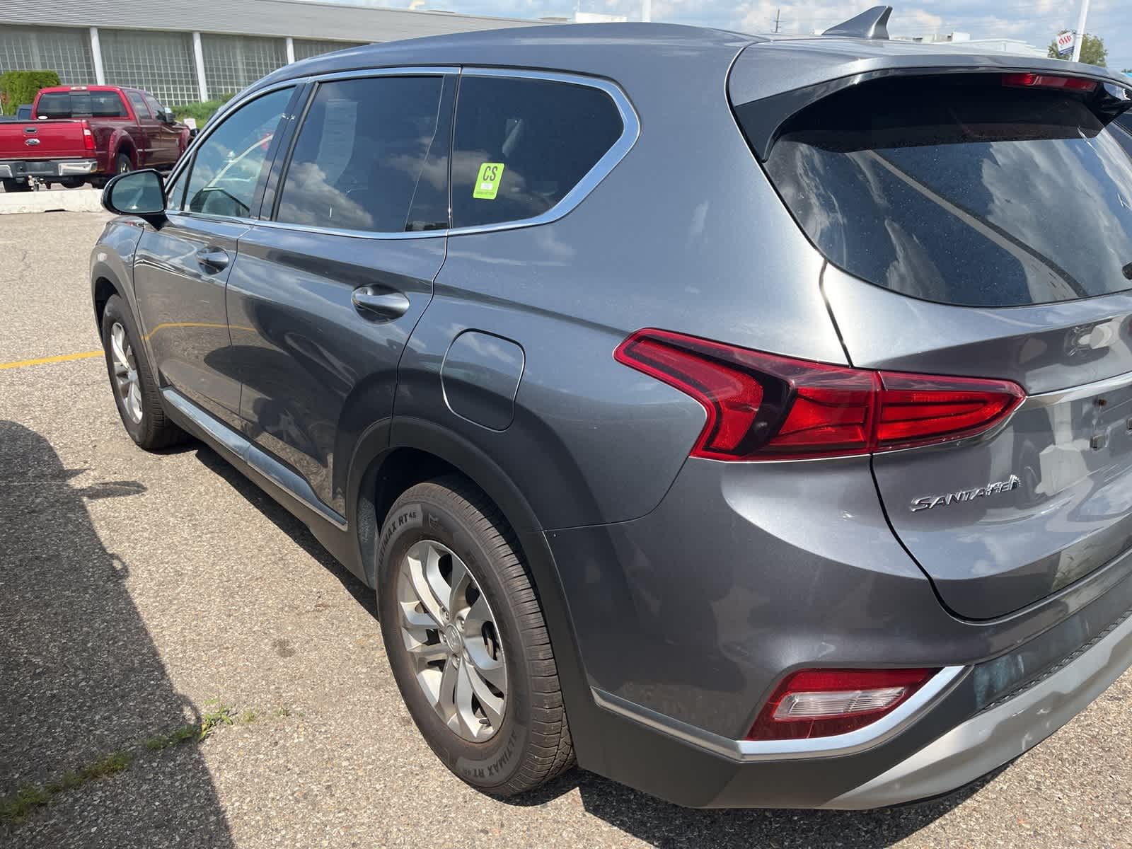 Thumbnail: 2019 Hyundai Santa Fe - 9