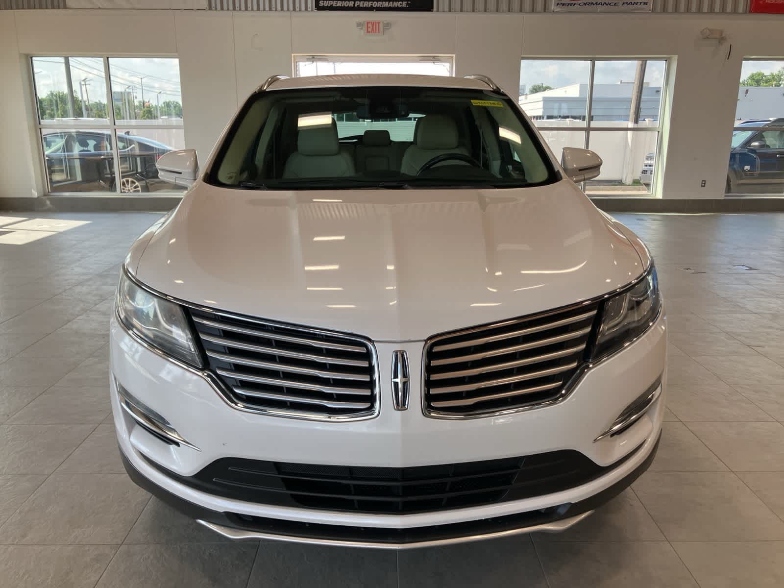 Thumbnail: 2016 Lincoln MKC - 2