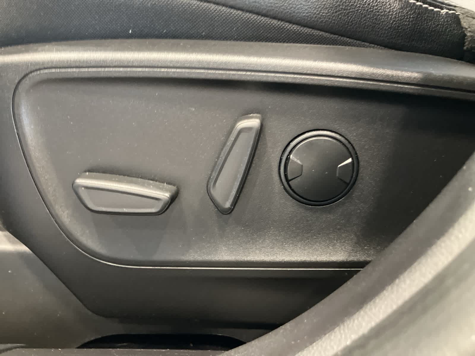 Thumbnail: 2023 Ford Escape - 11