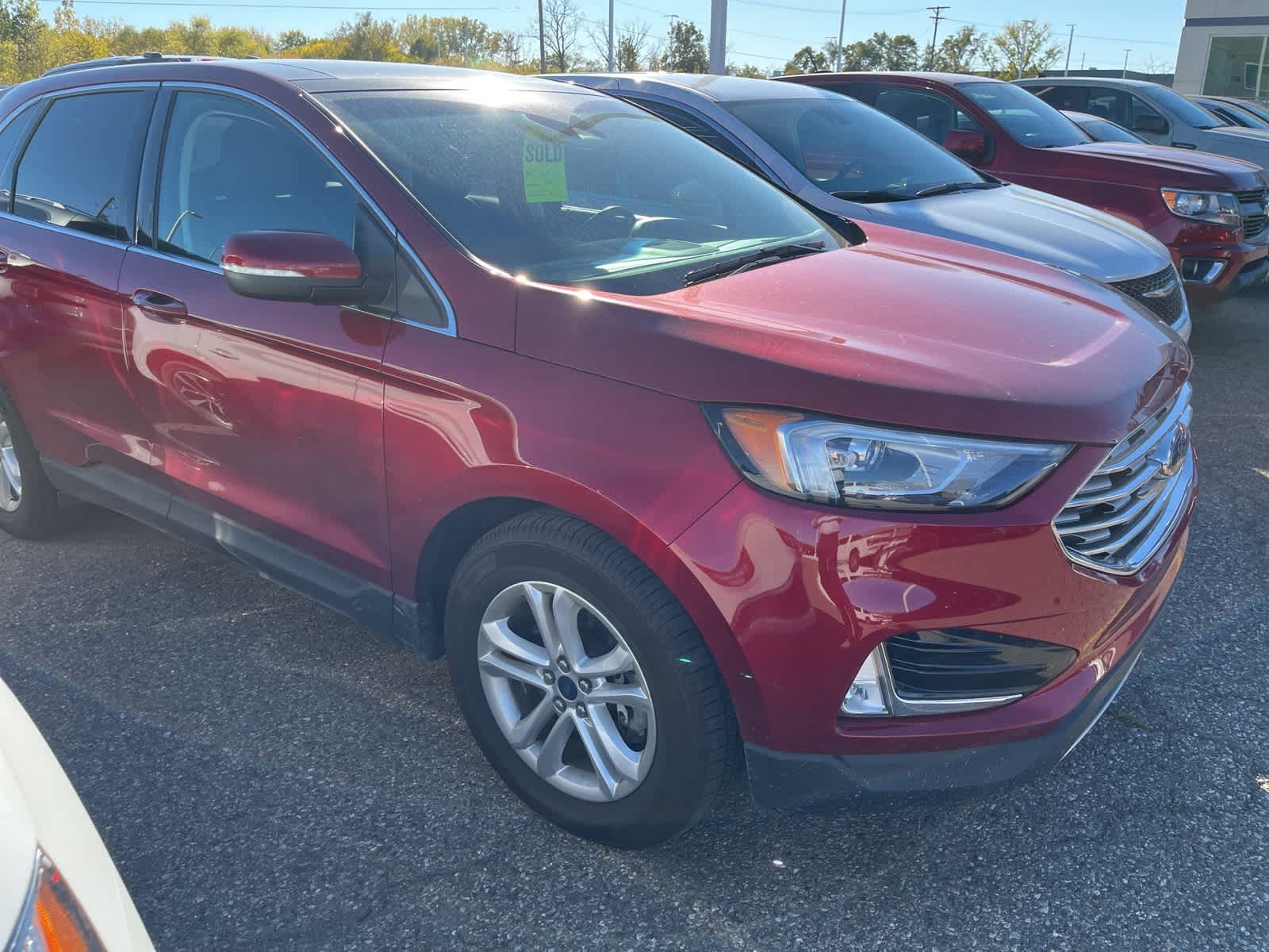 Thumbnail: 2019 Ford Edge - 16