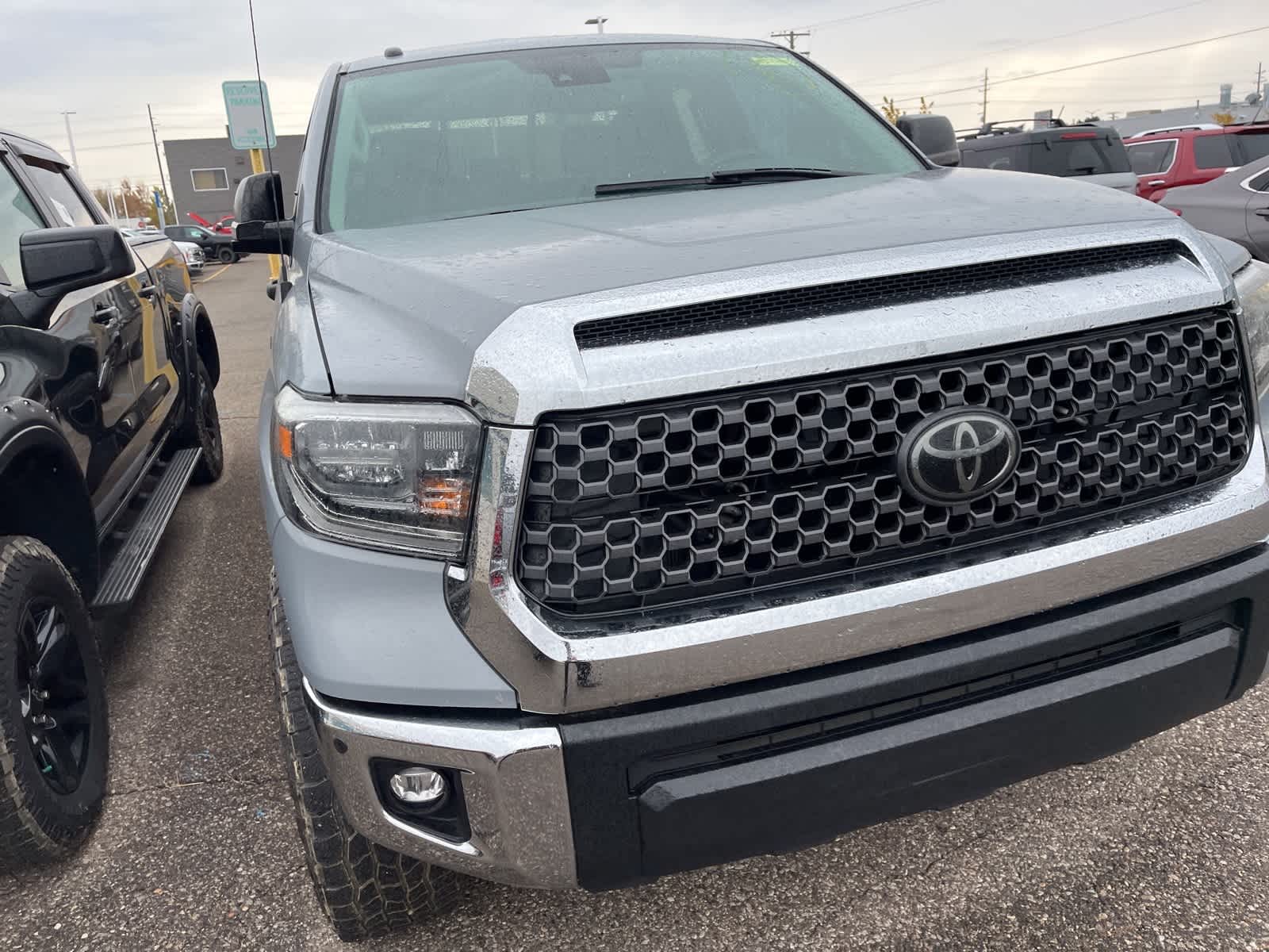 Thumbnail: 2018 Toyota Tundra - 21