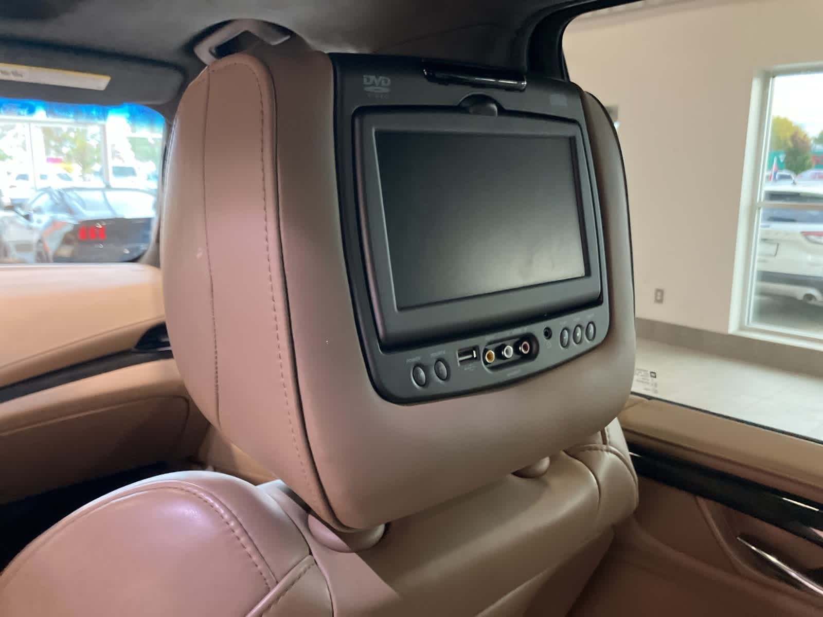 Thumbnail: 2019 Cadillac Escalade - 29