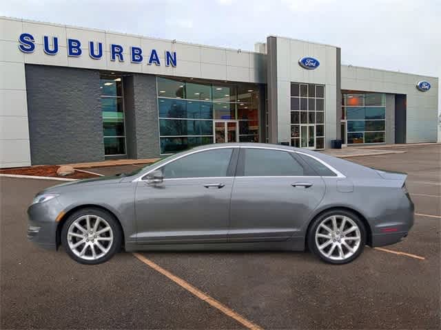 Thumbnail: 2015 Lincoln MKZ - 5