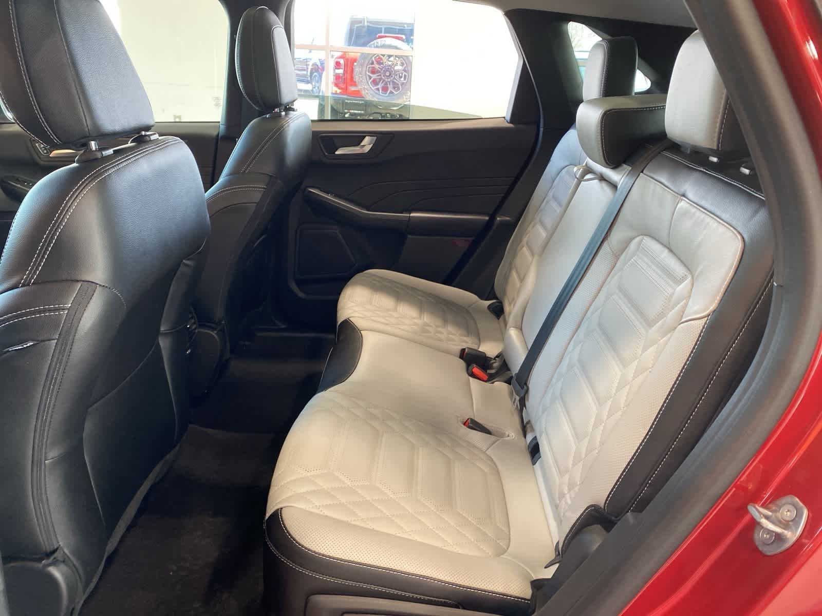 Thumbnail: 2023 Ford Escape - 26