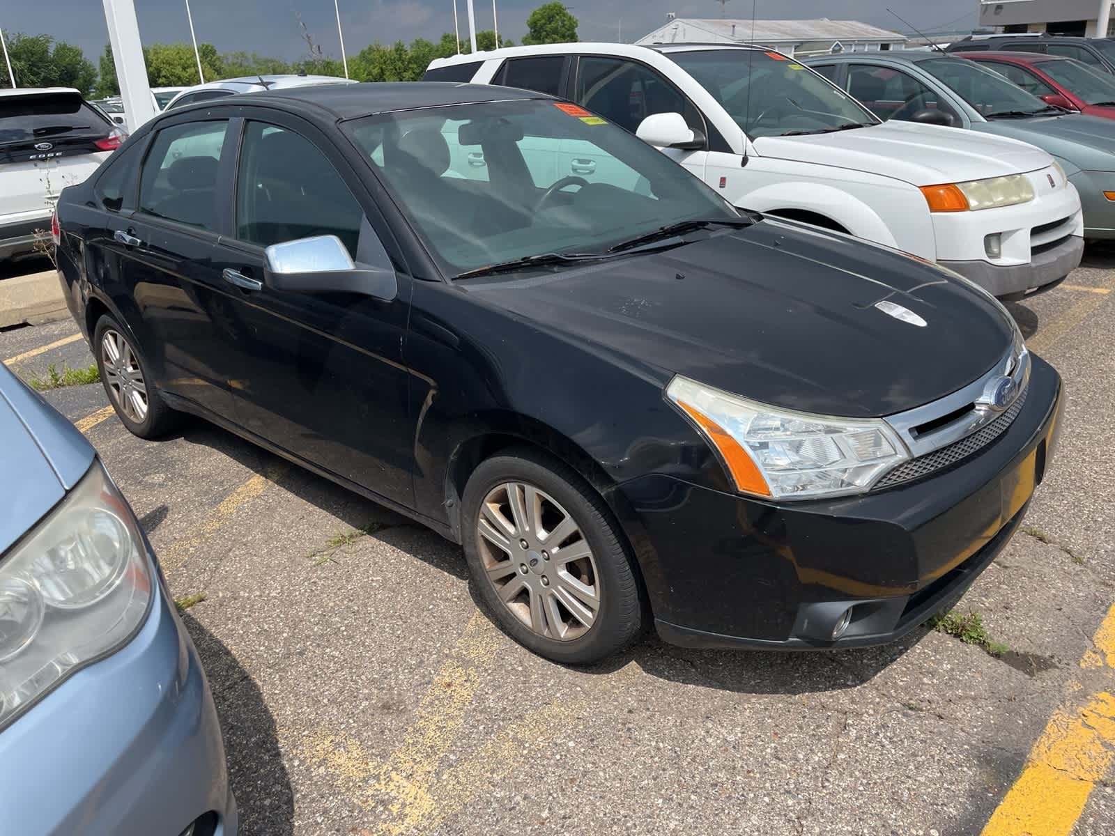 Thumbnail: 2010 Ford Focus - 18