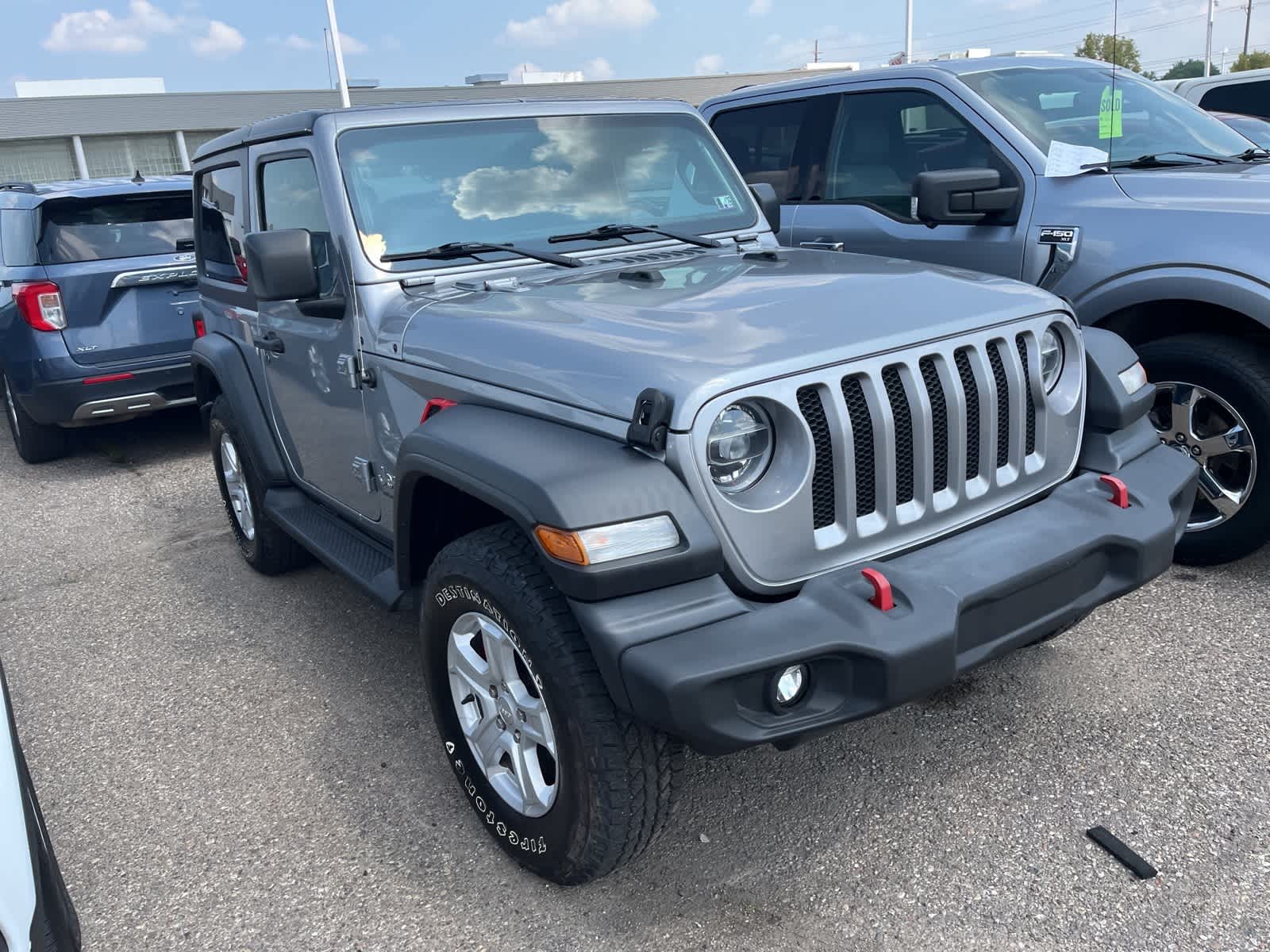 Thumbnail: 2020 Jeep Wrangler - 18