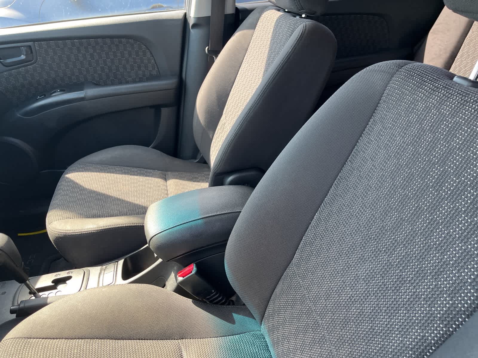 Thumbnail: 2007 Kia Sportage - 23