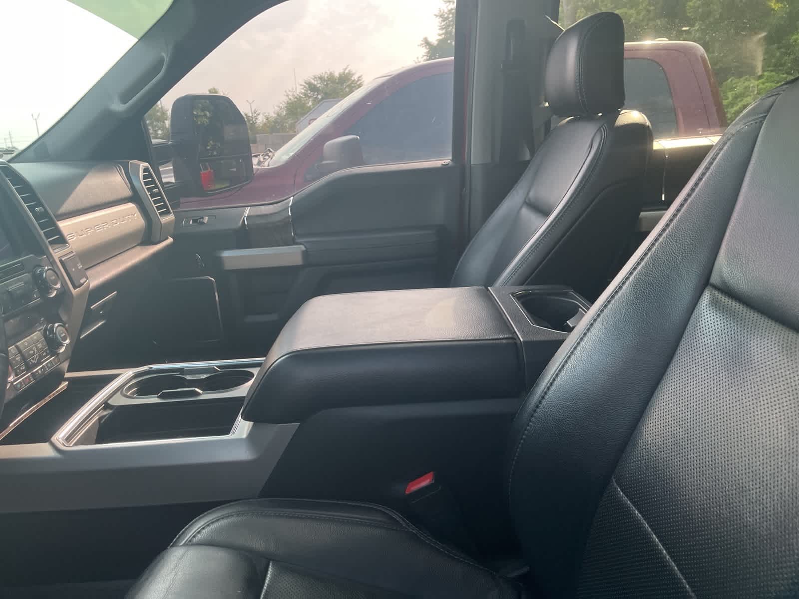 Thumbnail: 2019 Ford Econoline - 25