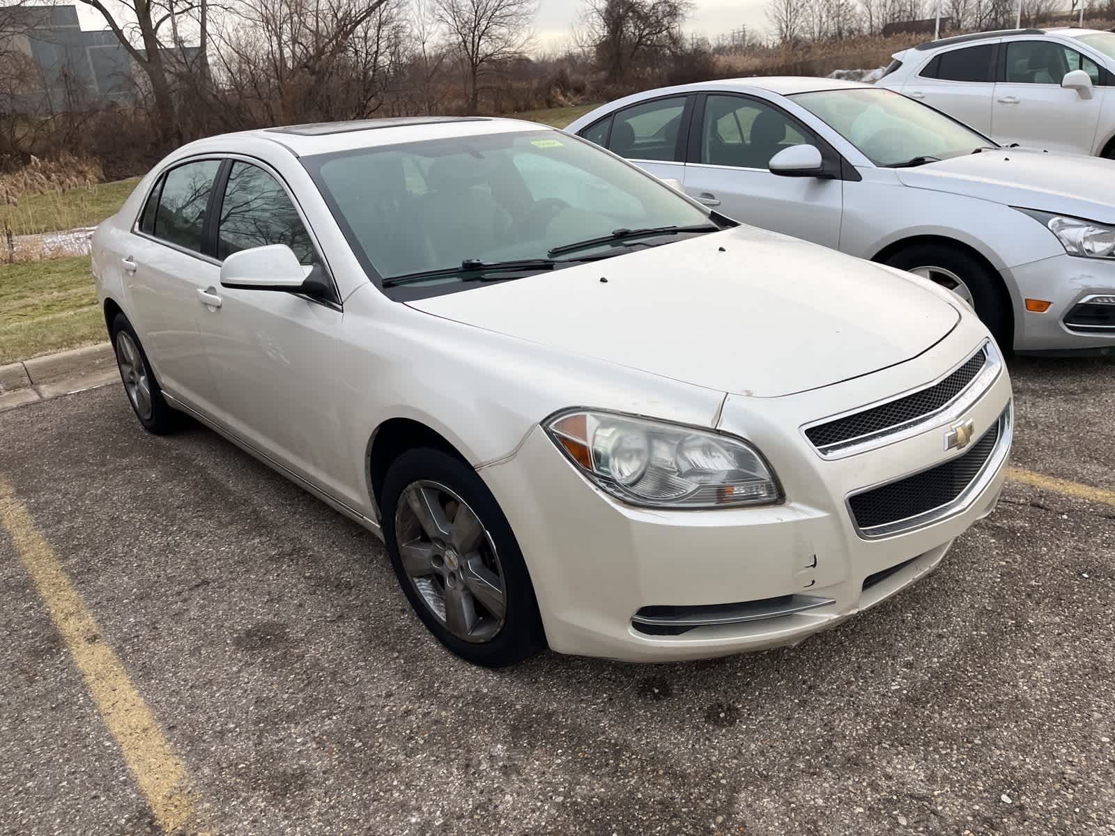 Thumbnail: 2010 Chevrolet Malibu - 18