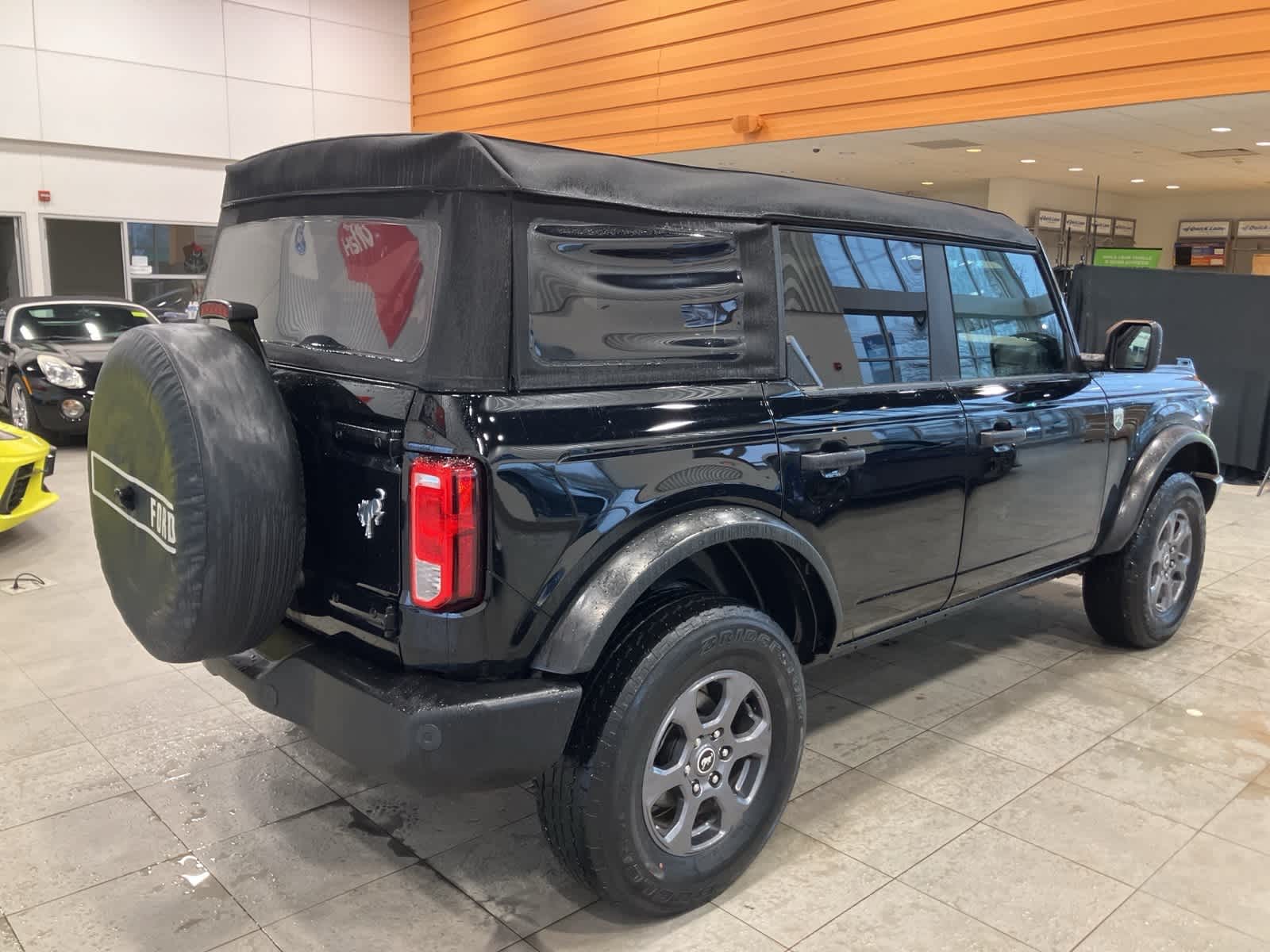 Thumbnail: 2023 Ford Bronco - 5