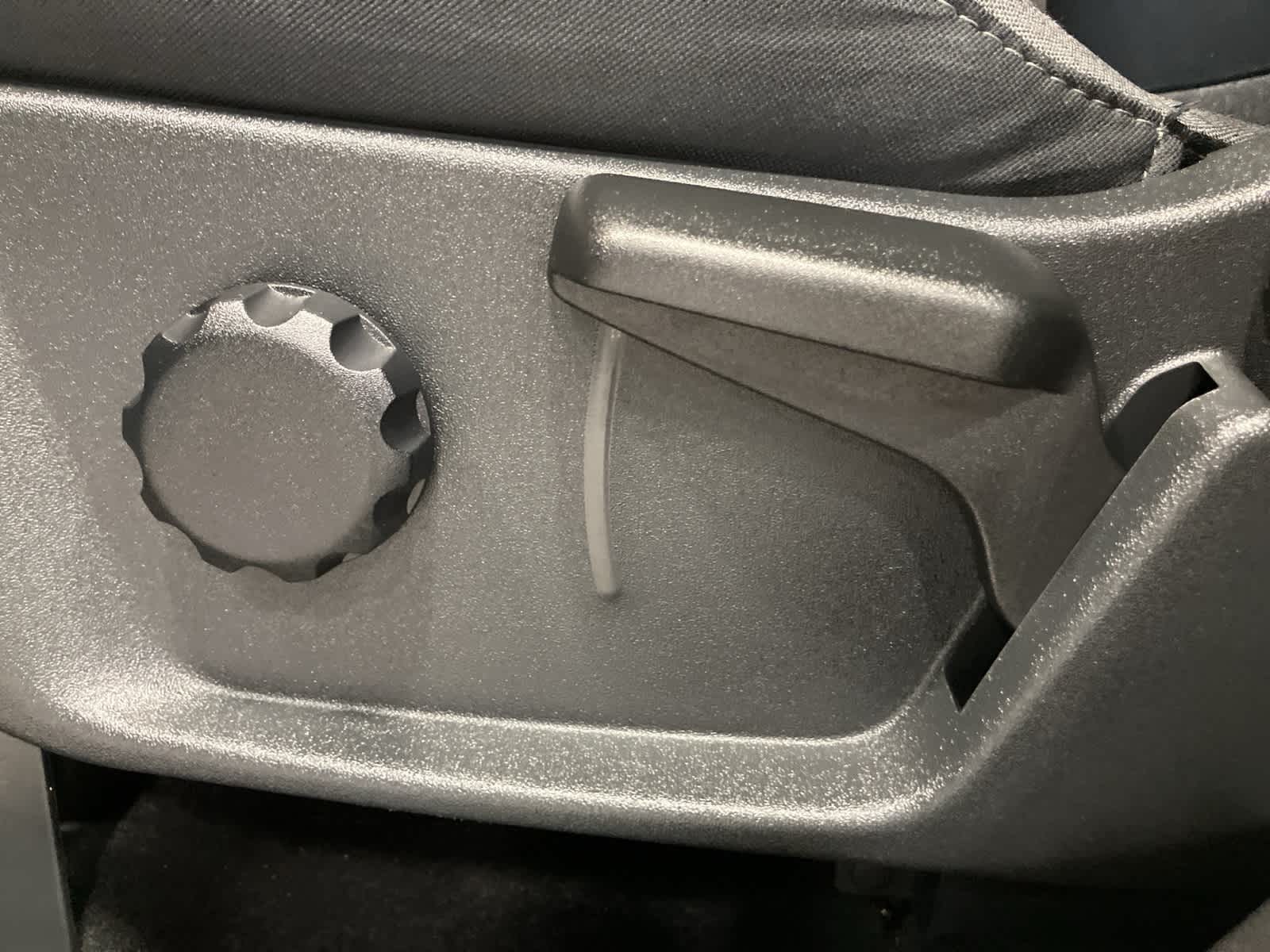 Thumbnail: 2023 Ford Bronco - 11