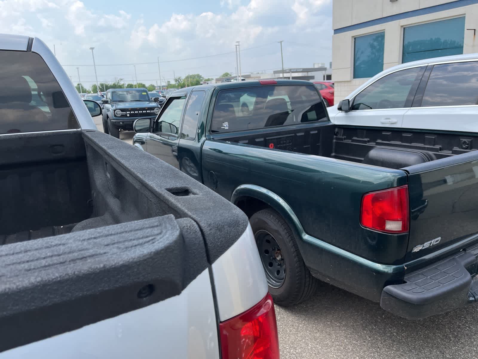 2003 Chevrolet S-10 LS 12