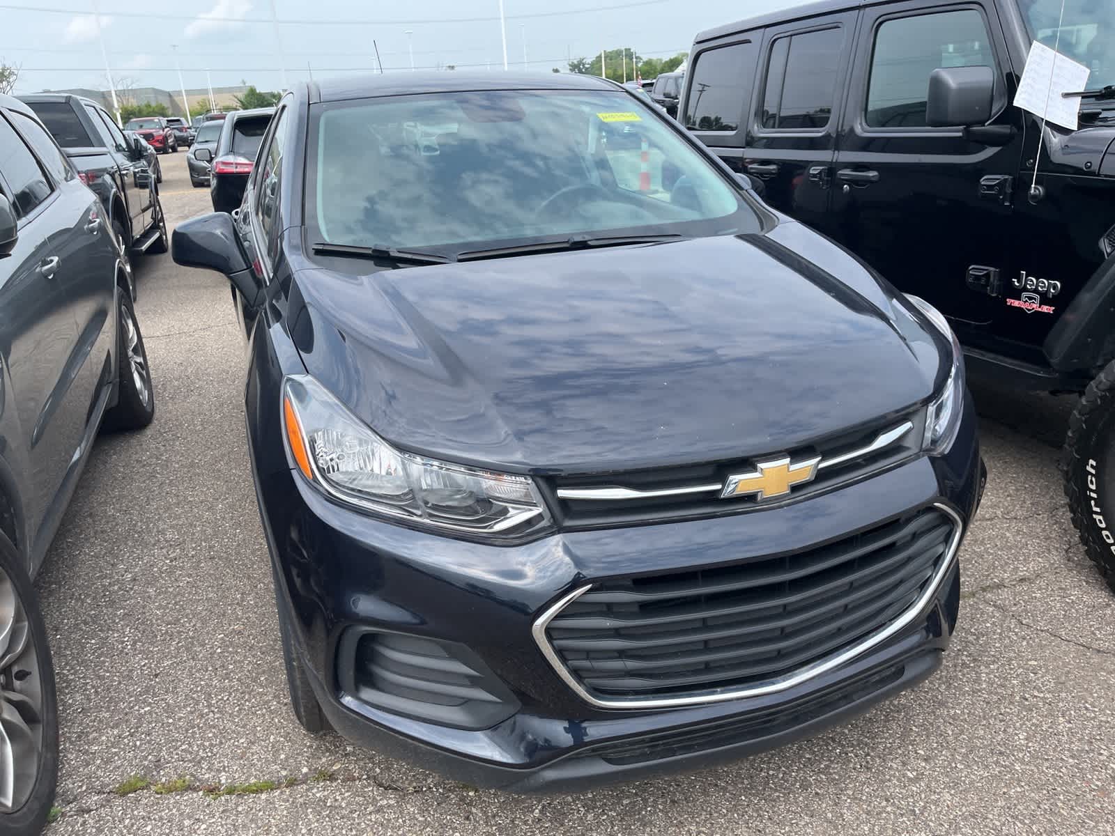Thumbnail: 2021 Chevrolet Trax - 19