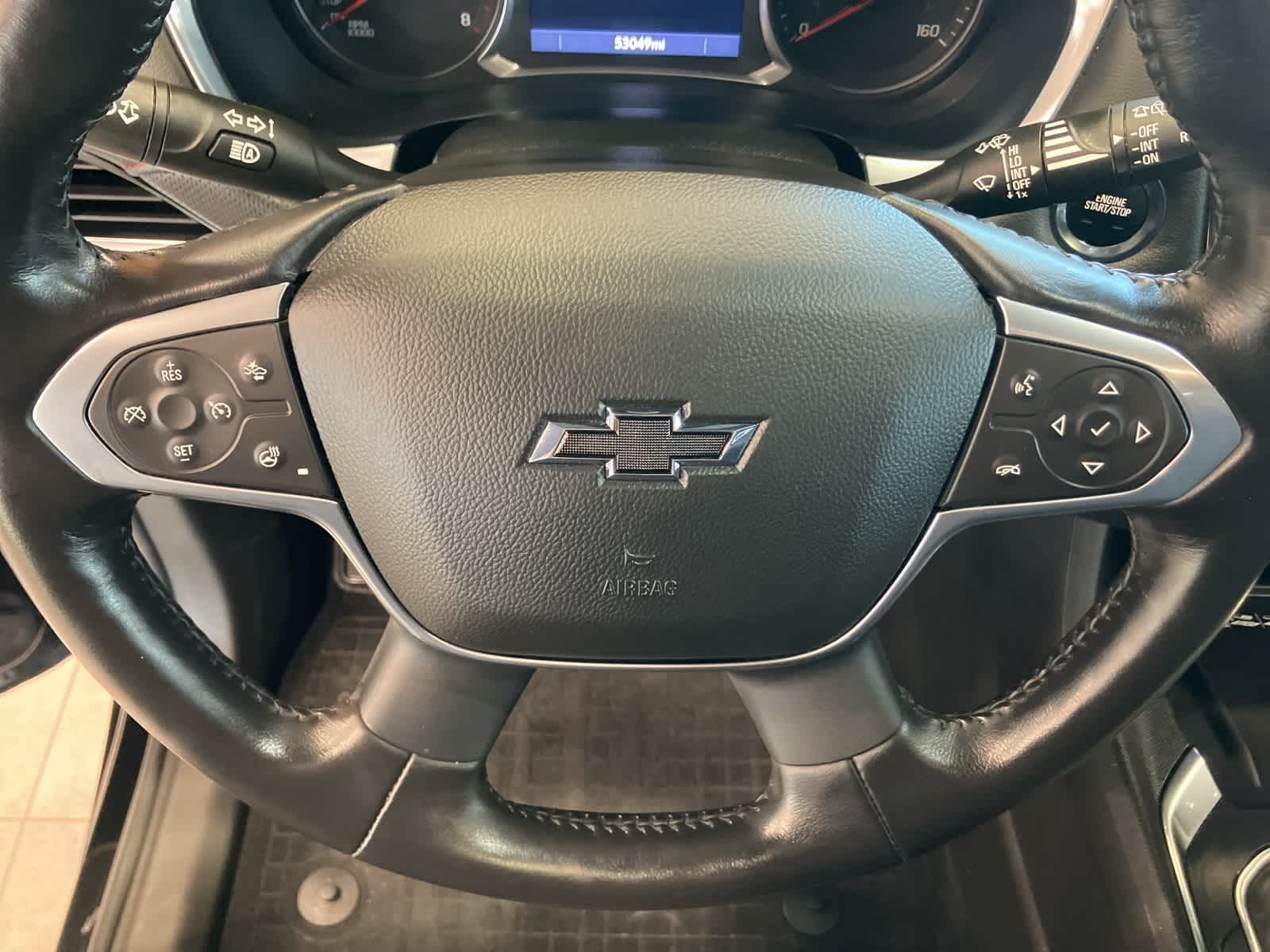 Thumbnail: 2022 Chevrolet Traverse - 18