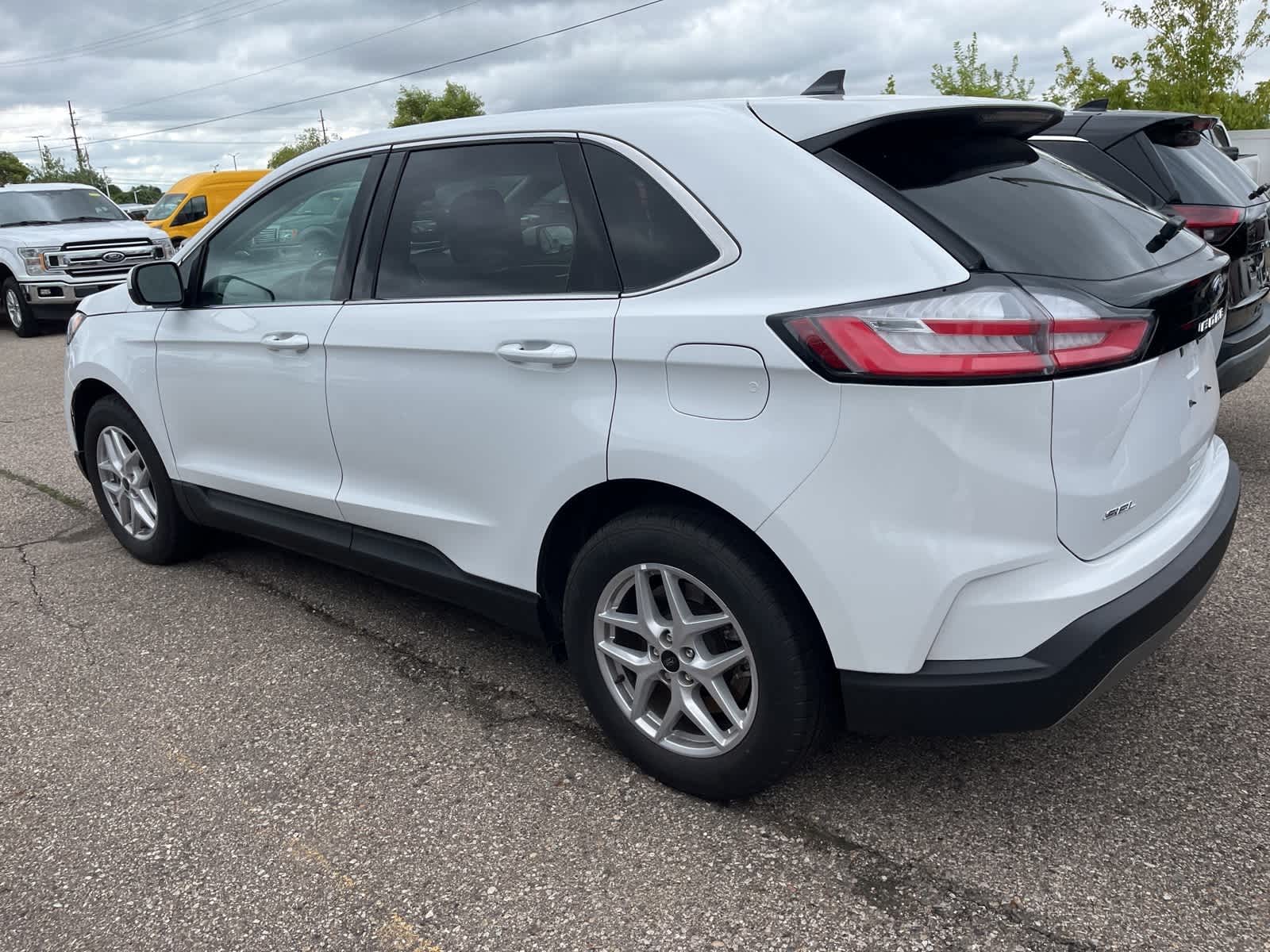 Thumbnail: 2024 Ford Edge - 8