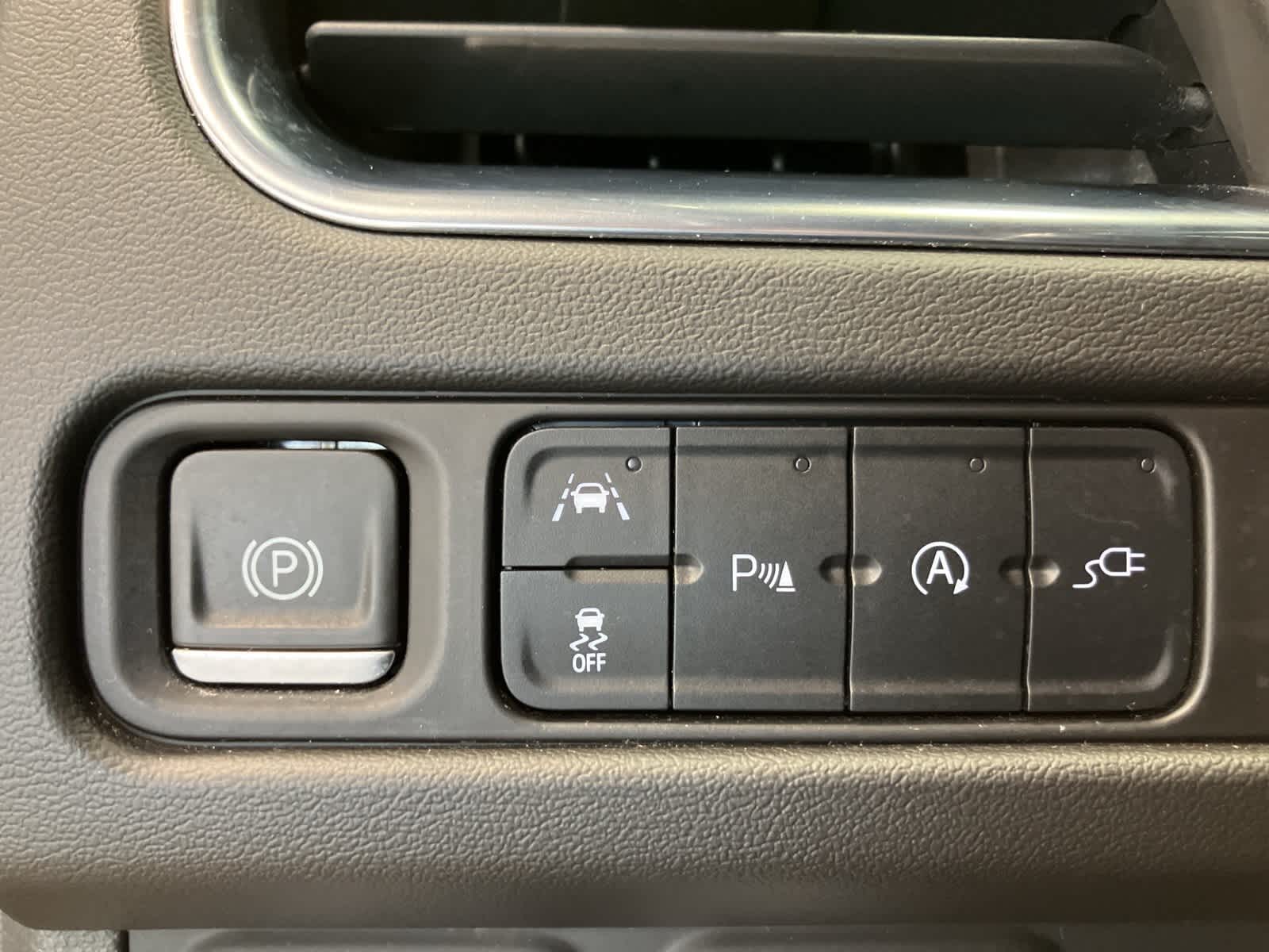 Thumbnail: 2021 GMC Yukon XL - 15