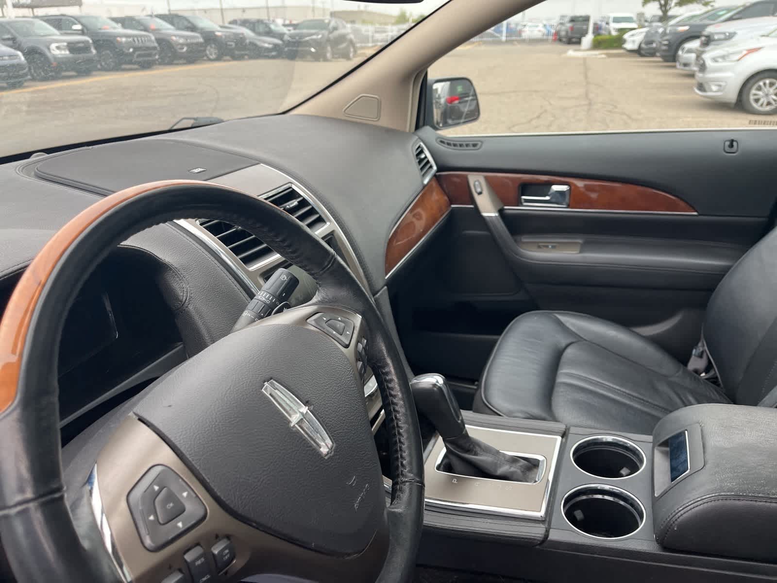 Thumbnail: 2013 Lincoln MKX - 21