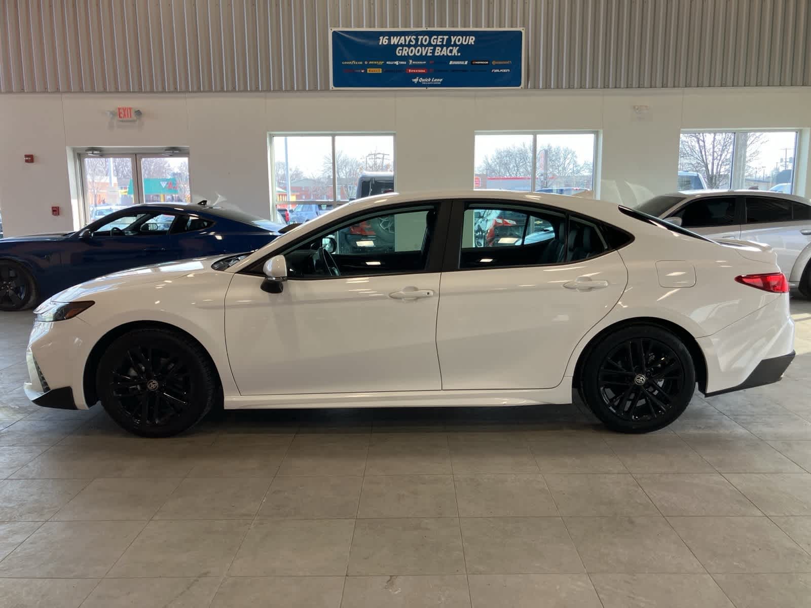 Thumbnail: 2025 Toyota Camry - 8