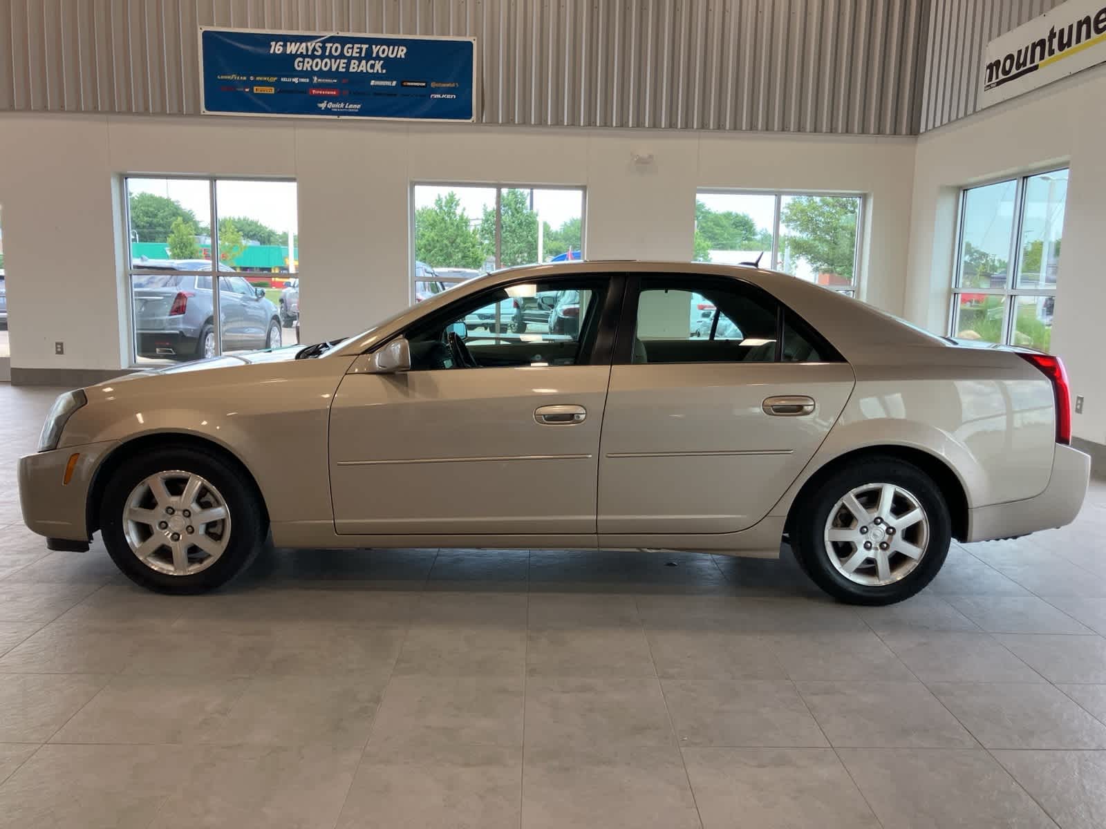 Thumbnail: 2005 Cadillac CTS - 8