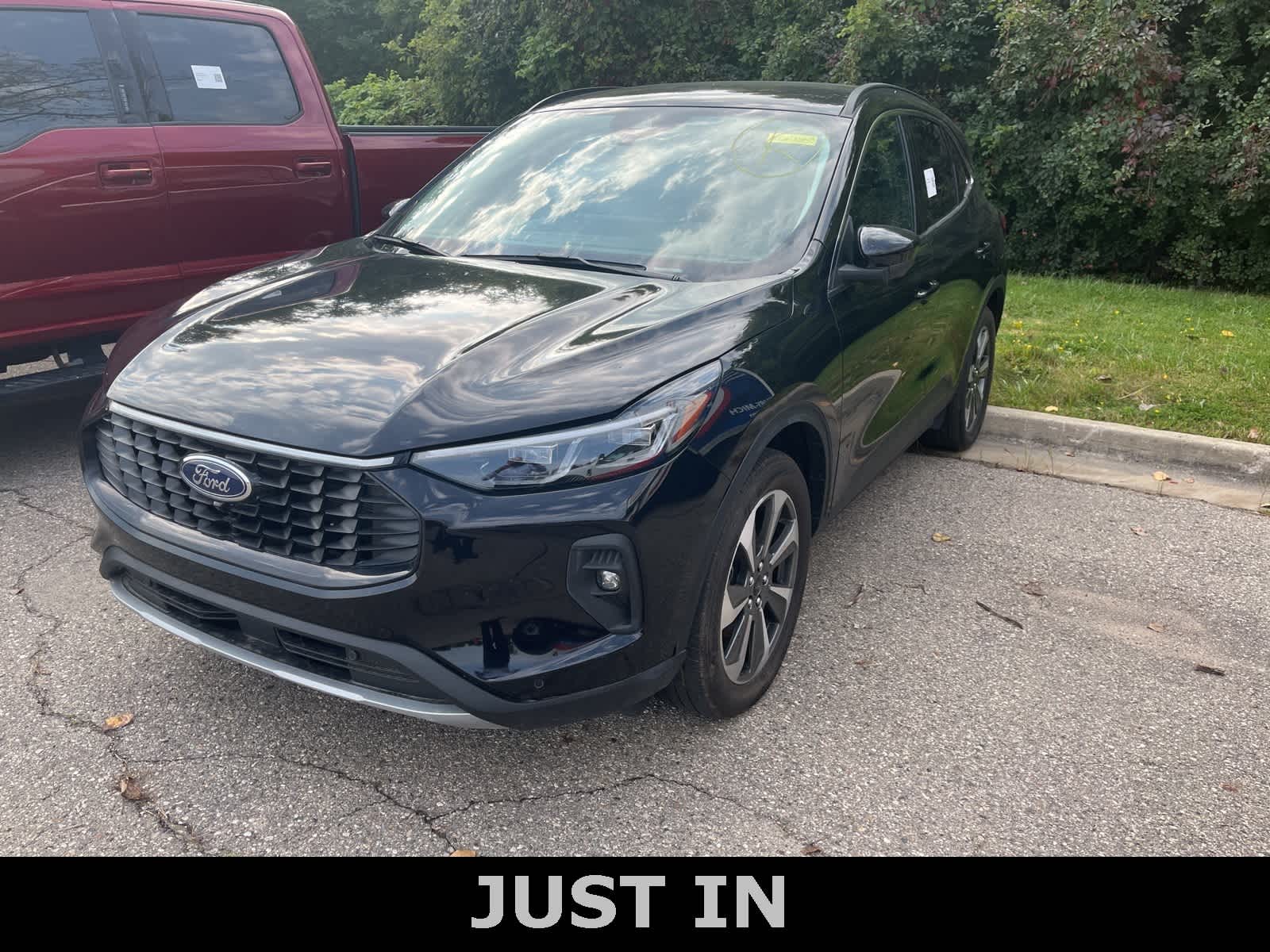 Thumbnail: 2024 Ford Escape - 1