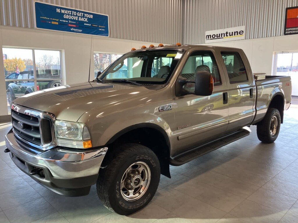 Used 2003 Ford Super Duty F-350 SRW Truck