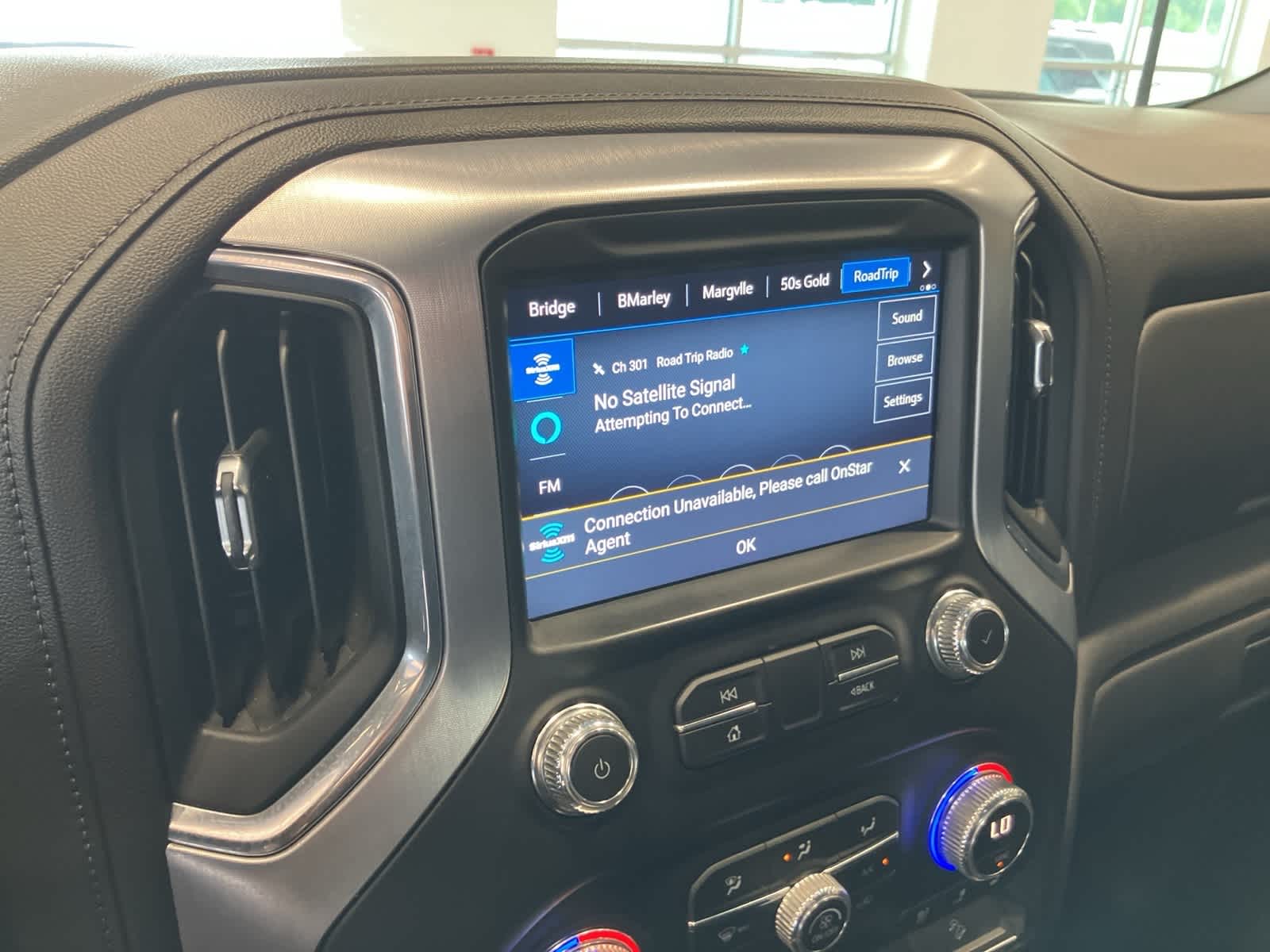 Thumbnail: 2022 GMC Sierra 2500 - 22