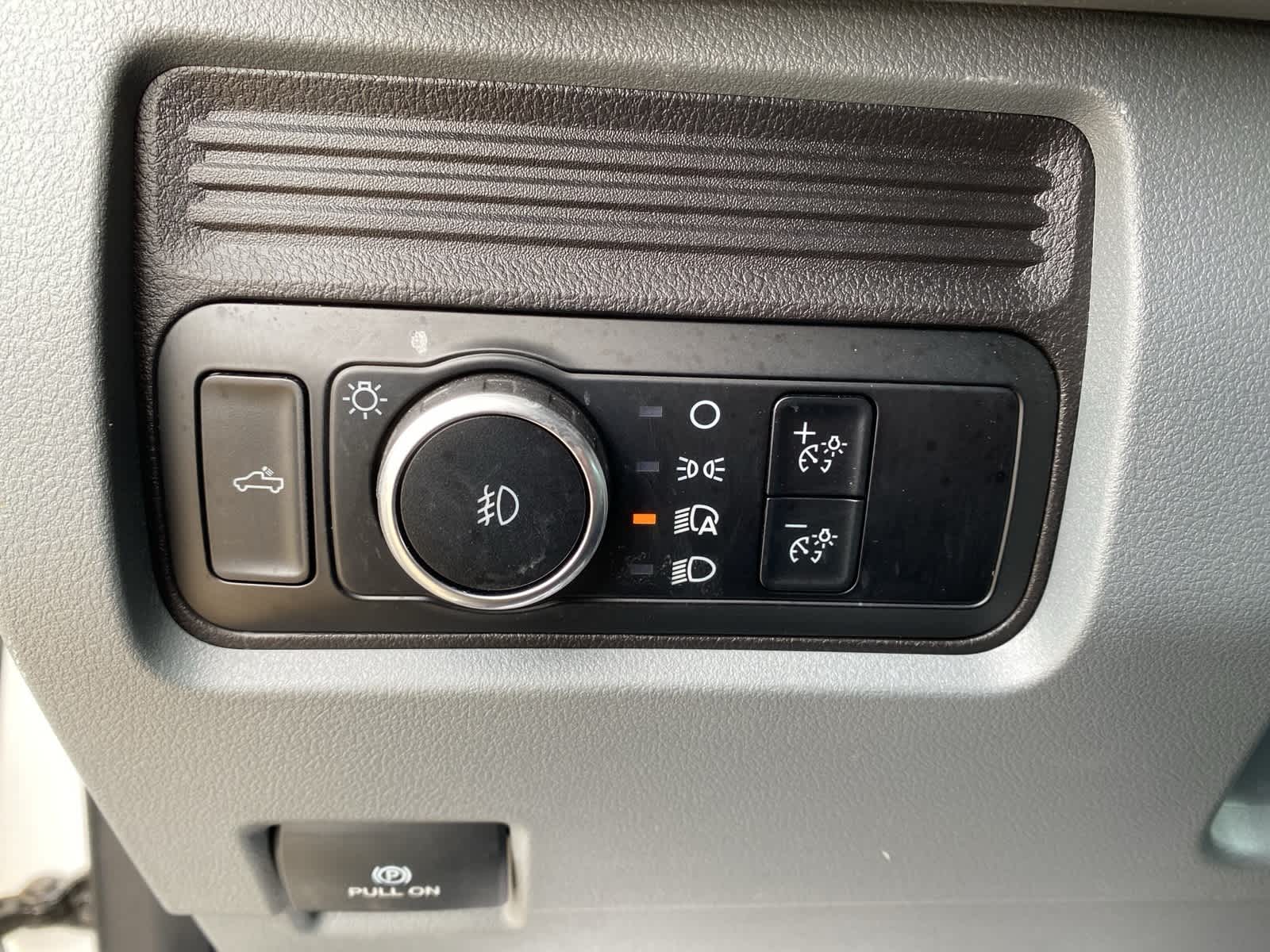 Thumbnail: 2024 Ford Econoline - 20