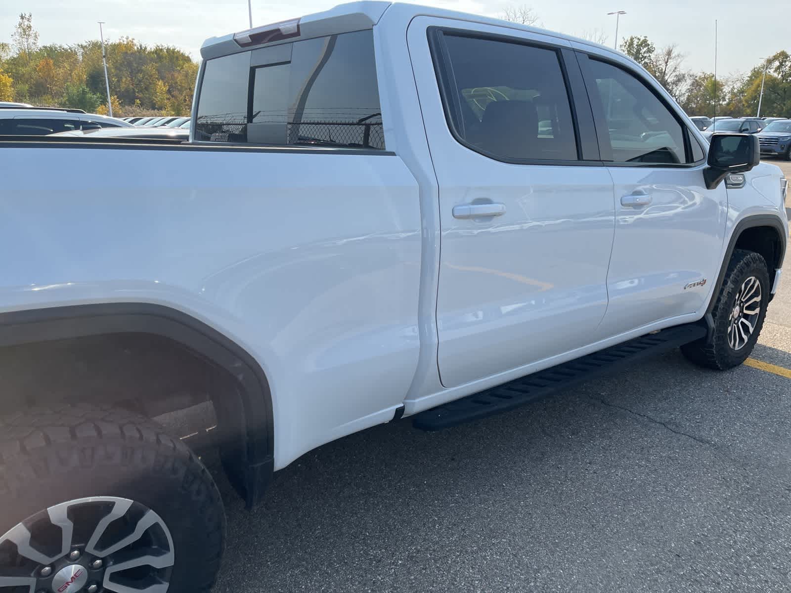 Thumbnail: 2022 GMC Sierra 1500 - 16