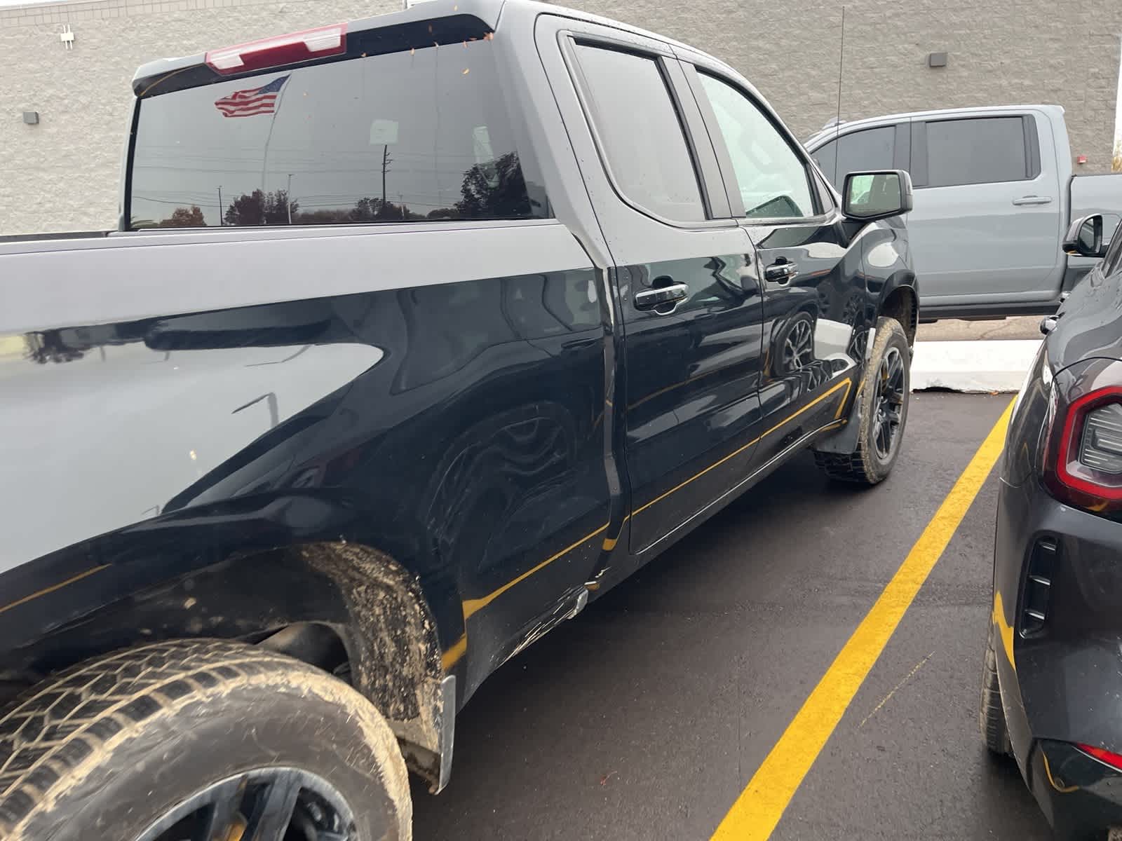 Thumbnail: 2024 Chevrolet Silverado 1500 - 17