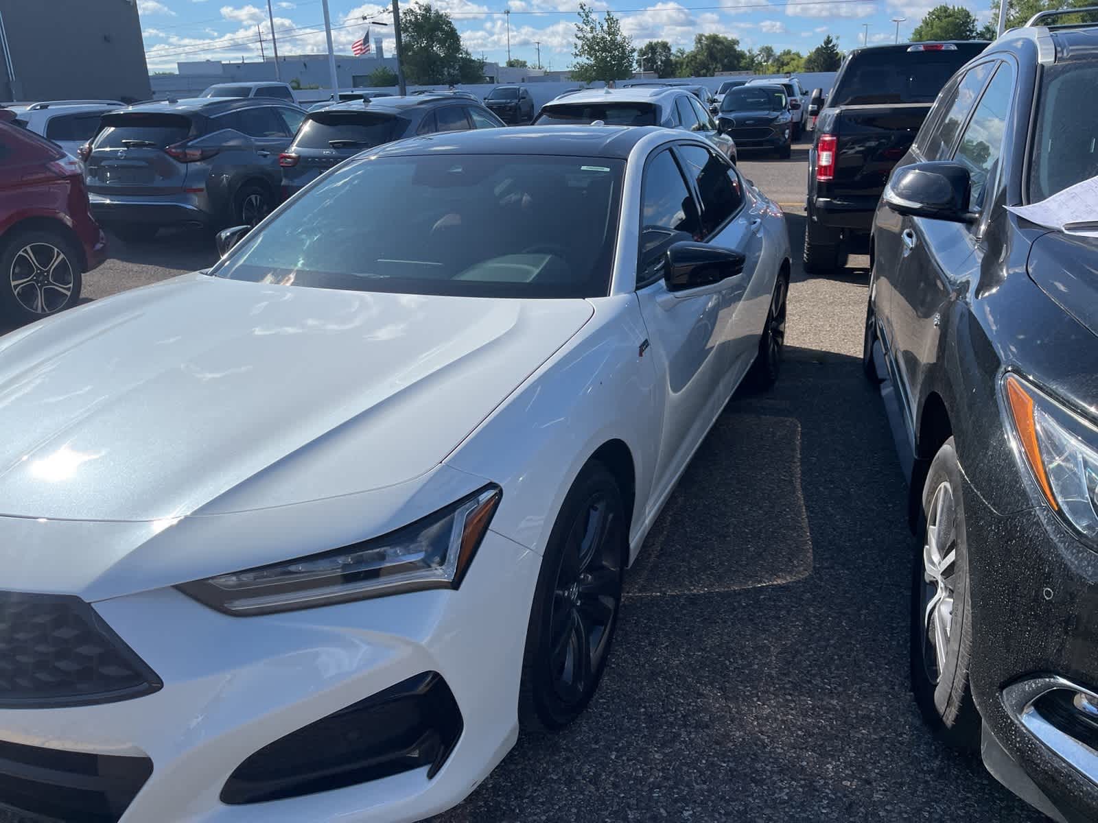 Thumbnail: 2022 Acura TLX - 4