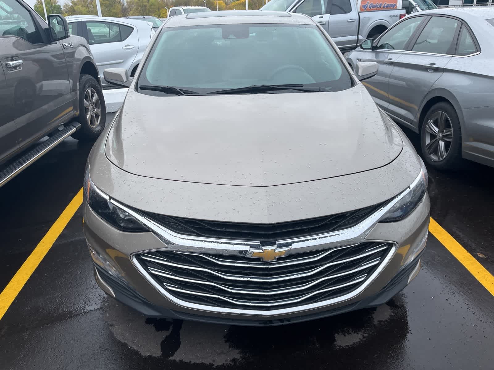 Thumbnail: 2024 Chevrolet Malibu - 21
