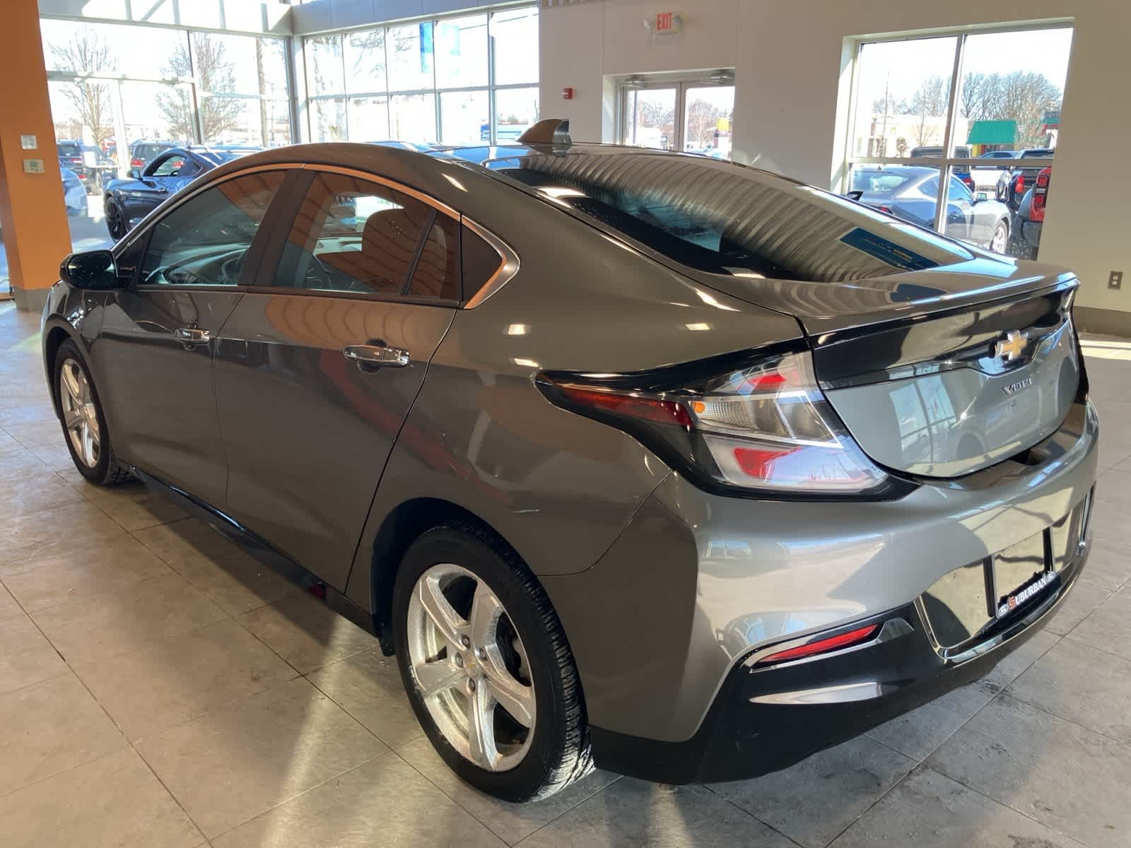 Thumbnail: 2017 Chevrolet Volt - 7