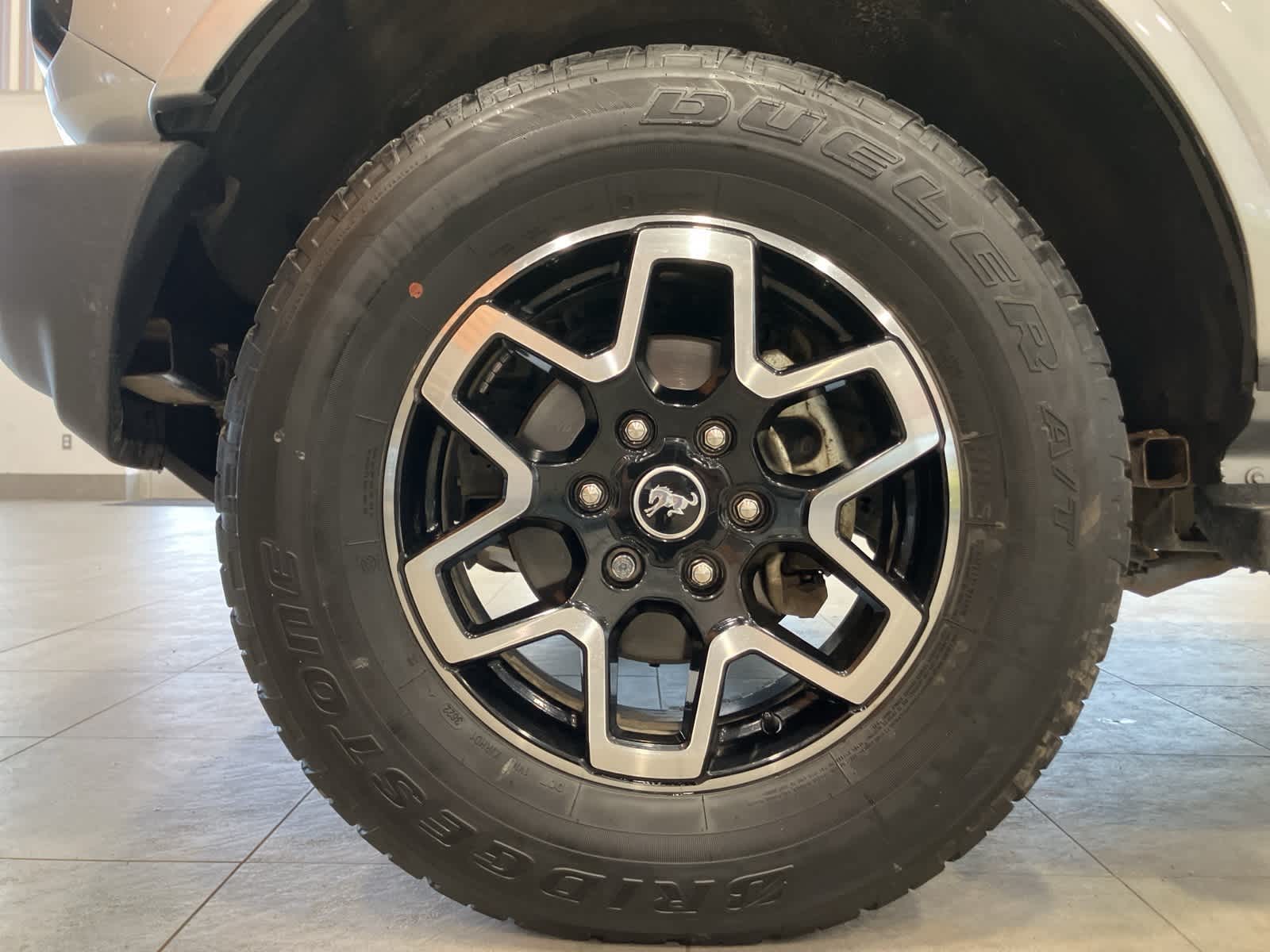 Thumbnail: 2023 Ford Bronco - 9