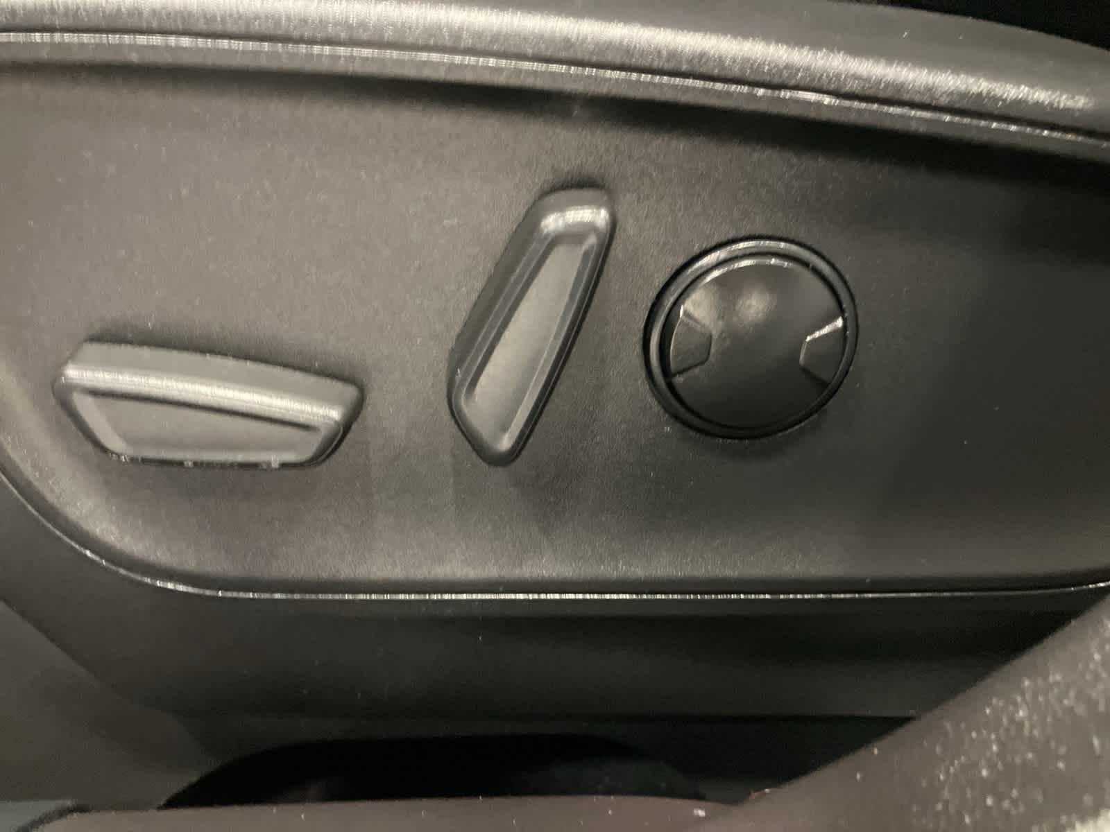 Thumbnail: 2023 Ford Escape - 12