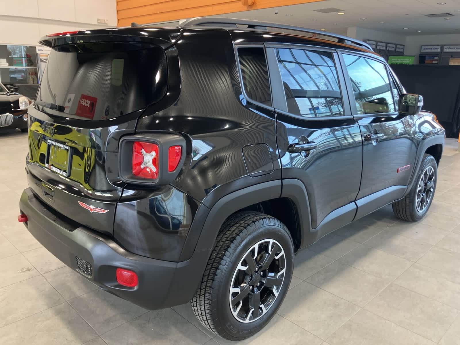 Thumbnail: 2023 Jeep Renegade - 5