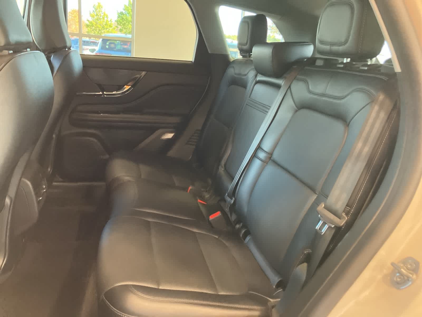 Thumbnail: 2022 Lincoln Corsair - 26