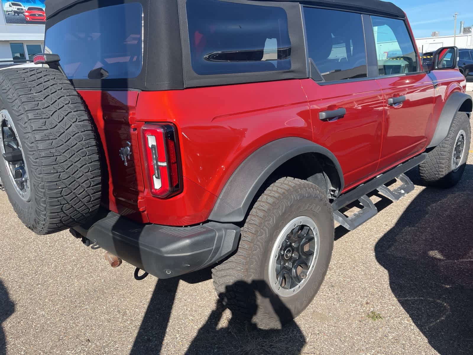 Thumbnail: 2022 Ford Bronco - 12