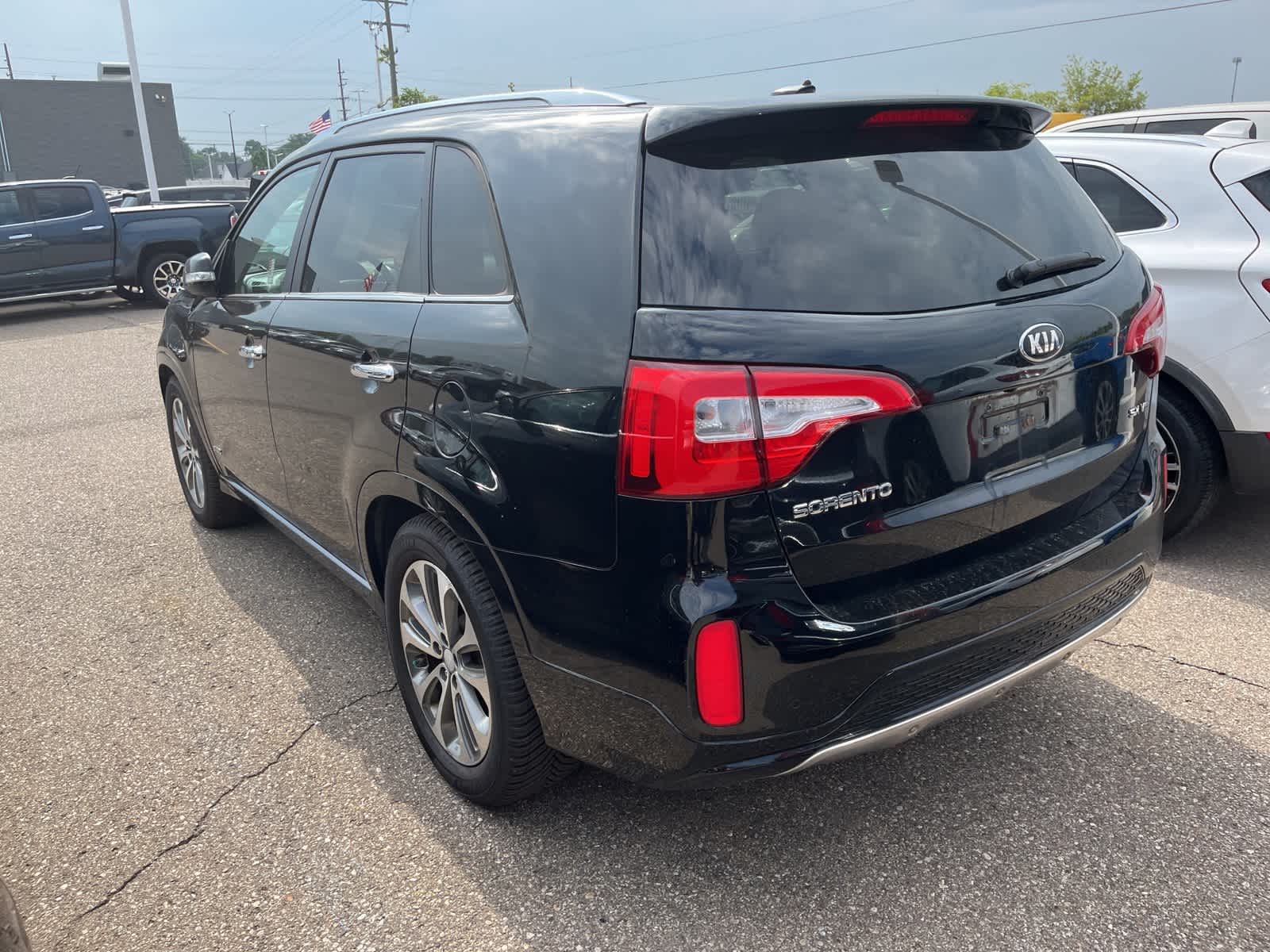 Thumbnail: 2015 Kia Sorento - 8