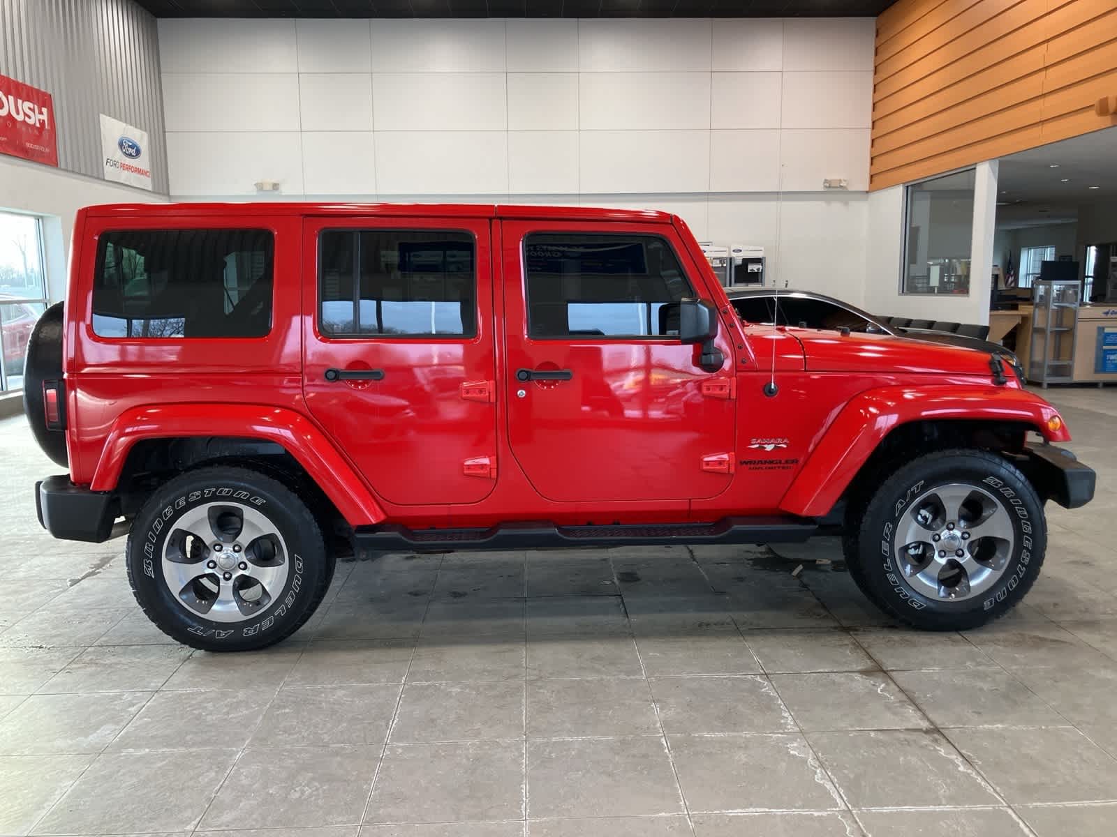 Thumbnail: 2017 Jeep Wrangler - 4