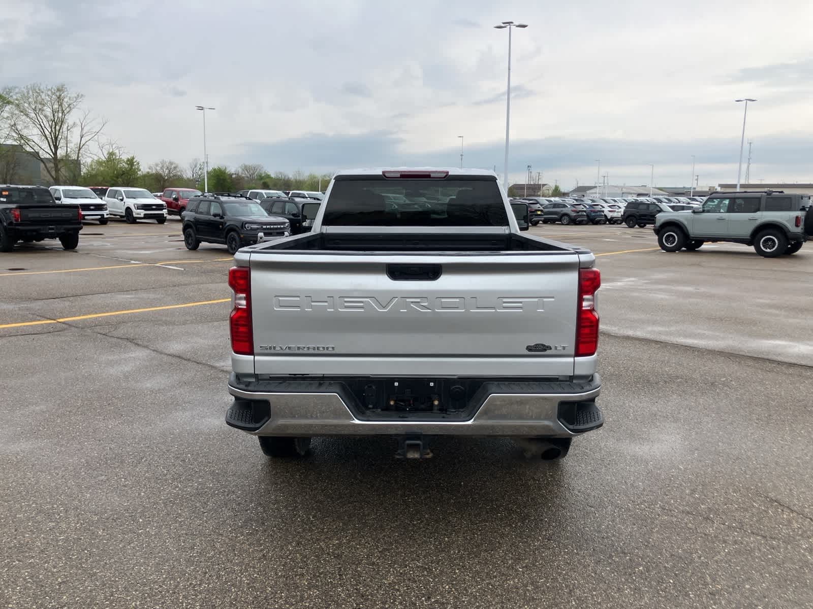 Thumbnail: 2022 Chevrolet Silverado 3500 - 6