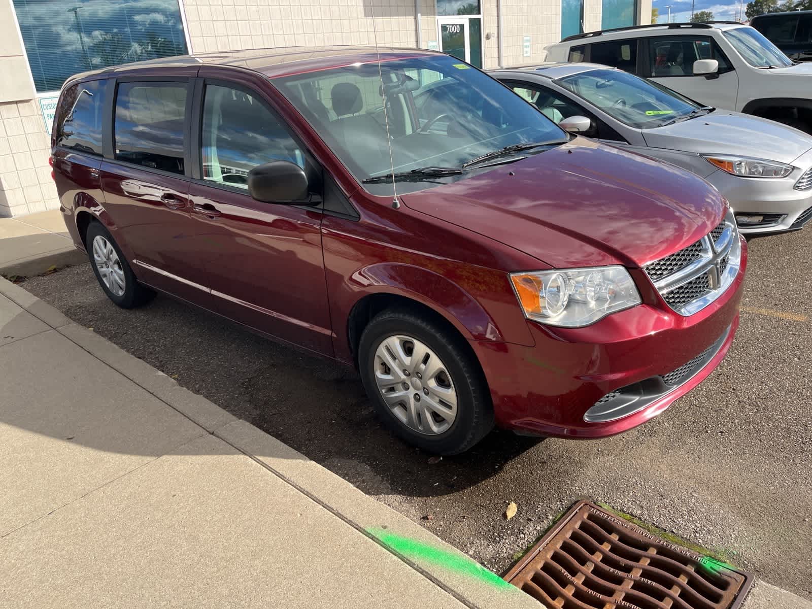 Thumbnail: 2018 Dodge Grand Caravan - 19