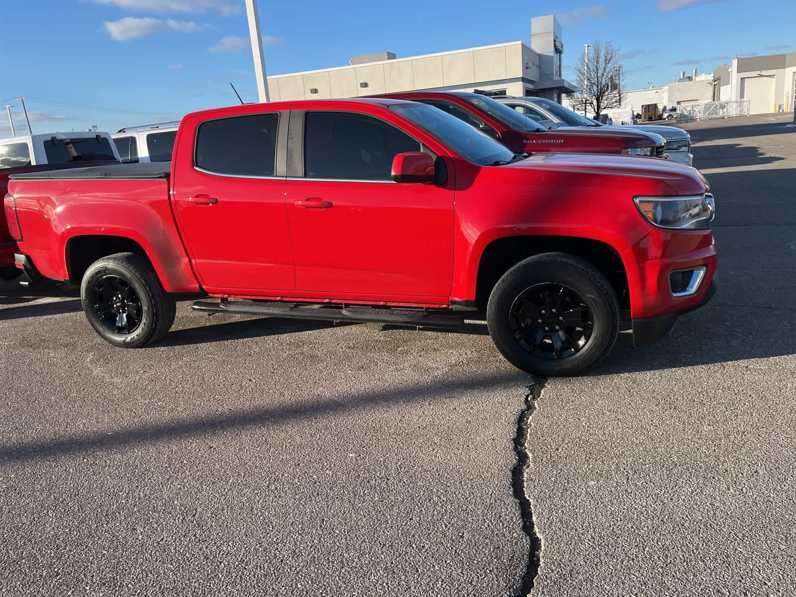 Thumbnail: 2018 Chevrolet Colorado - 17